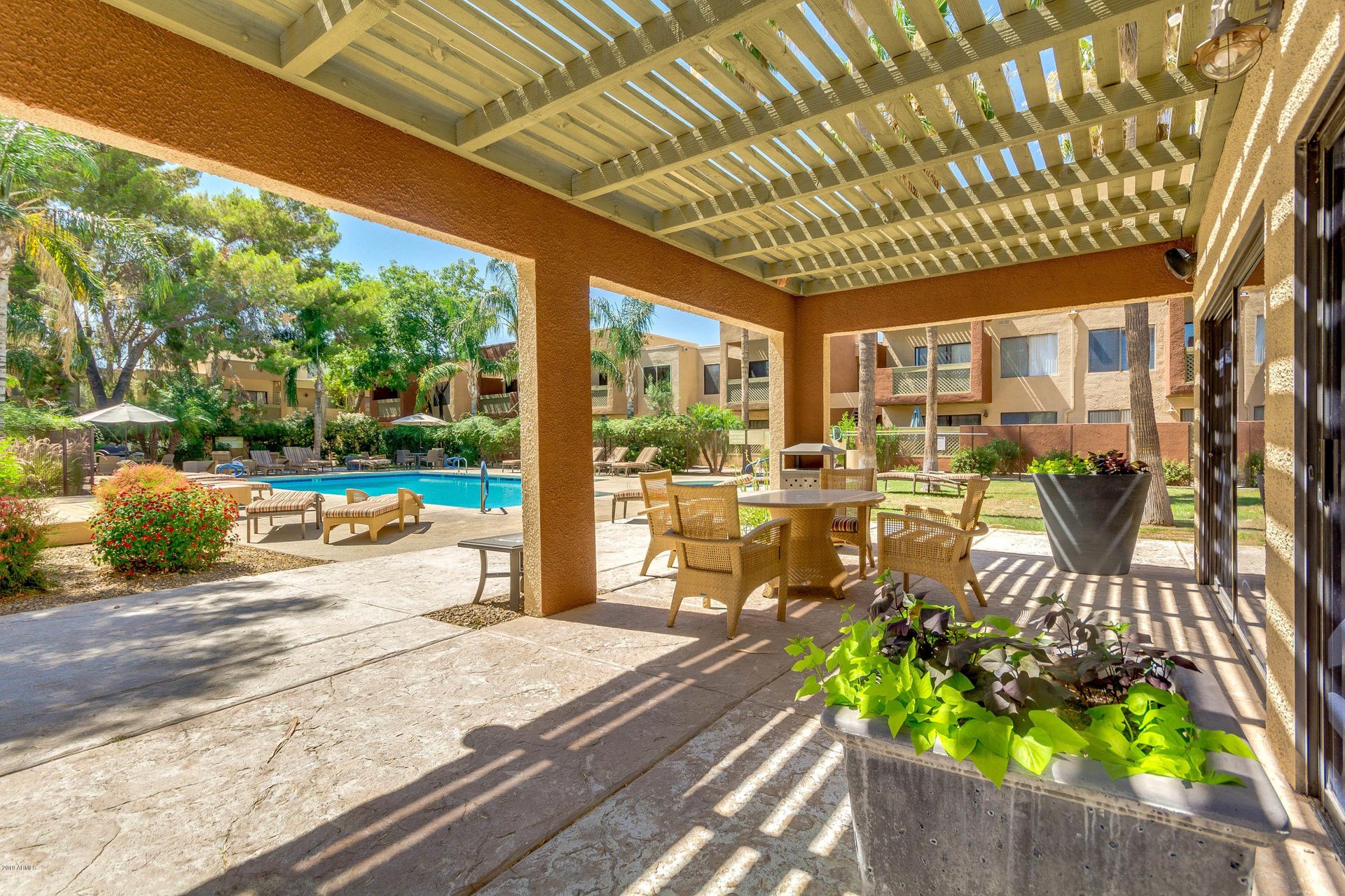 Community picnic area