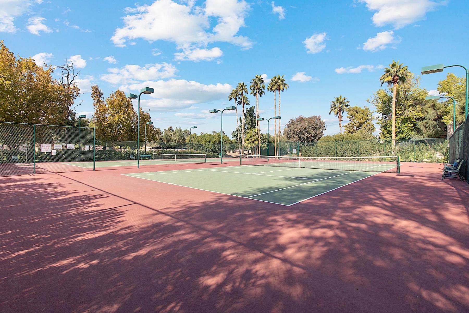 Tennis court 2