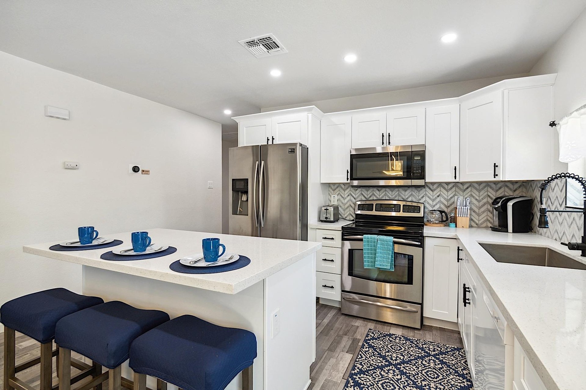 Breakfast bar seats 3