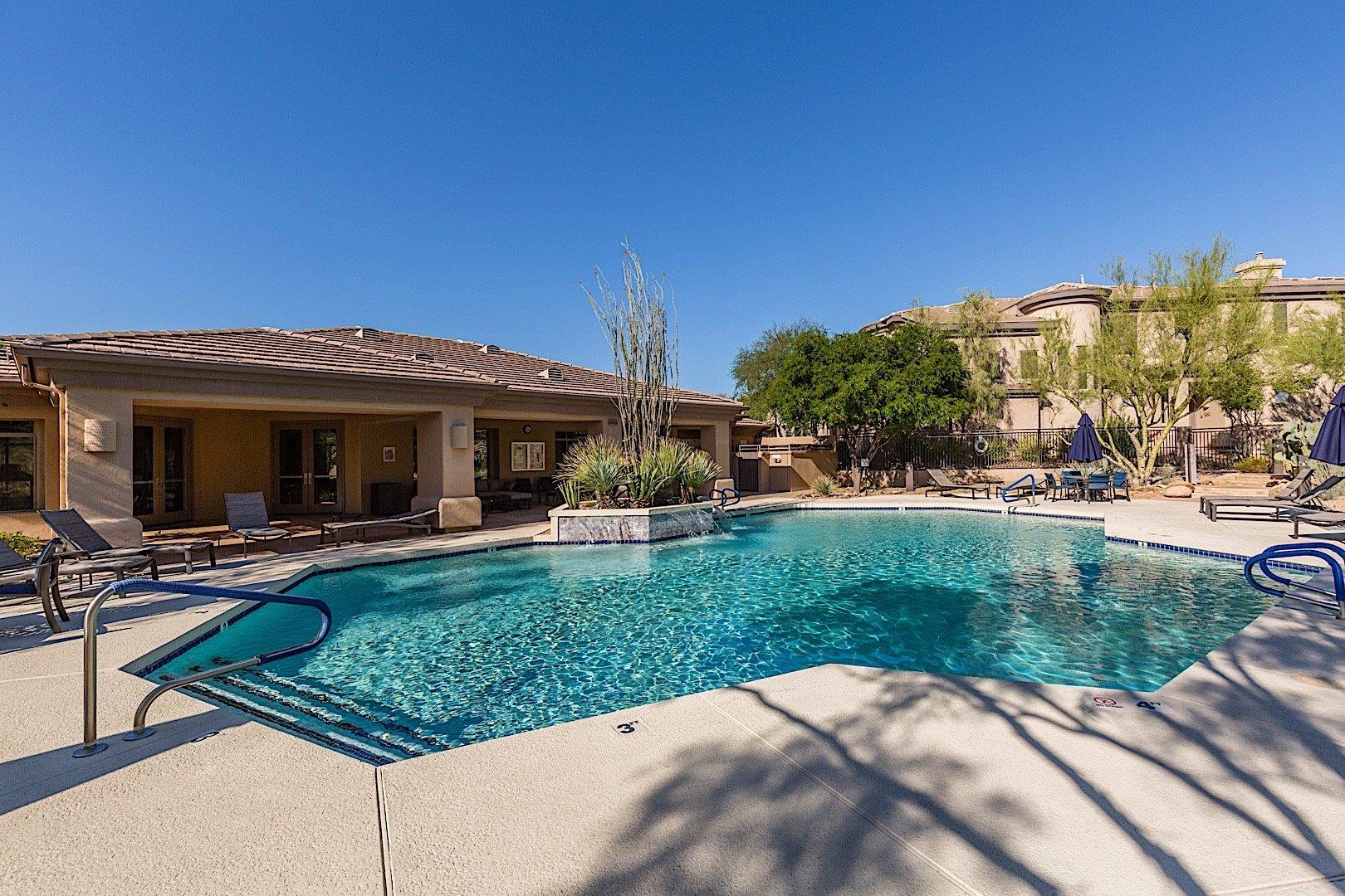 Lovely amenities to enjoy at Cachet Condo