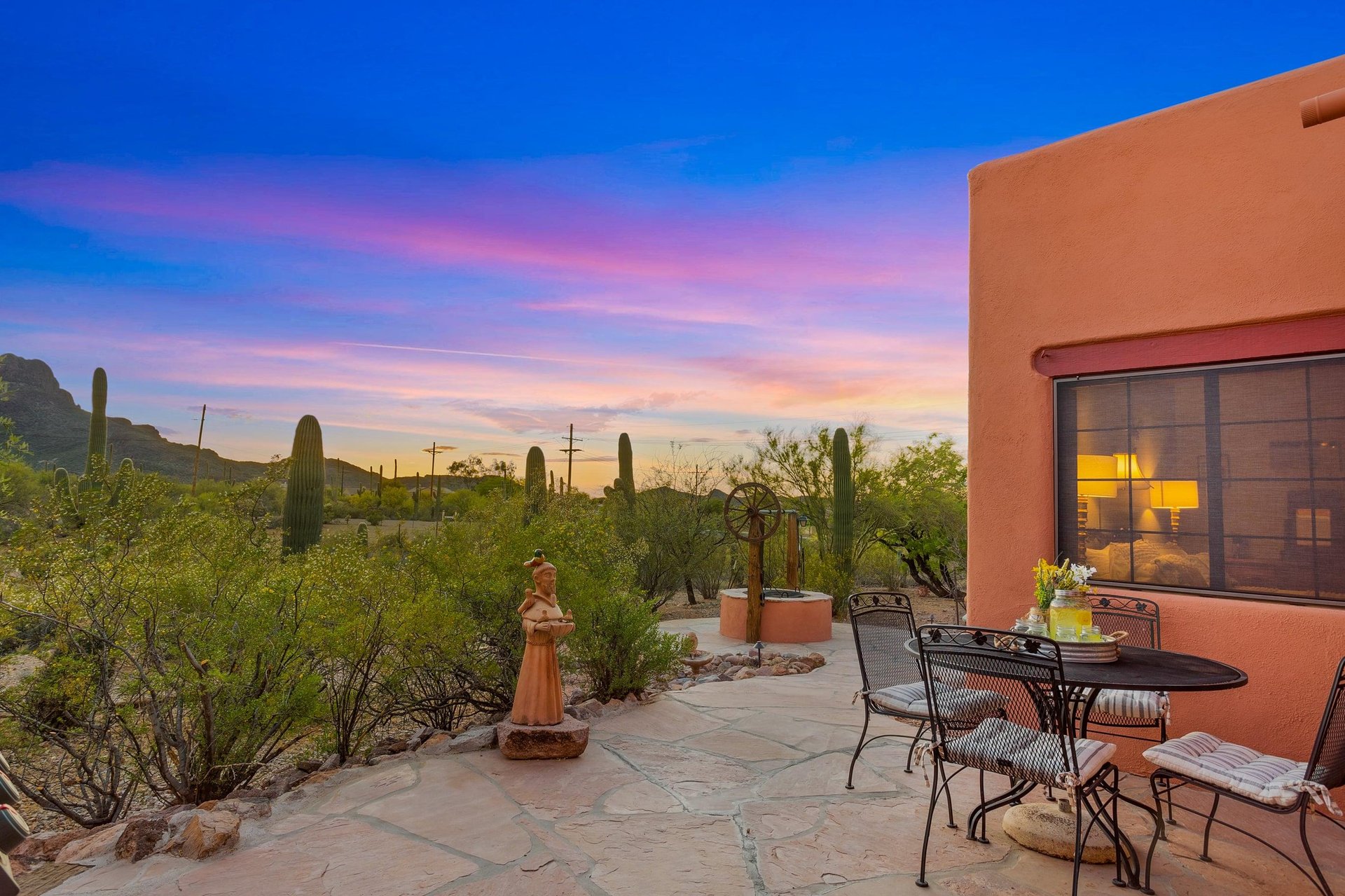 Relaxing outdoor space