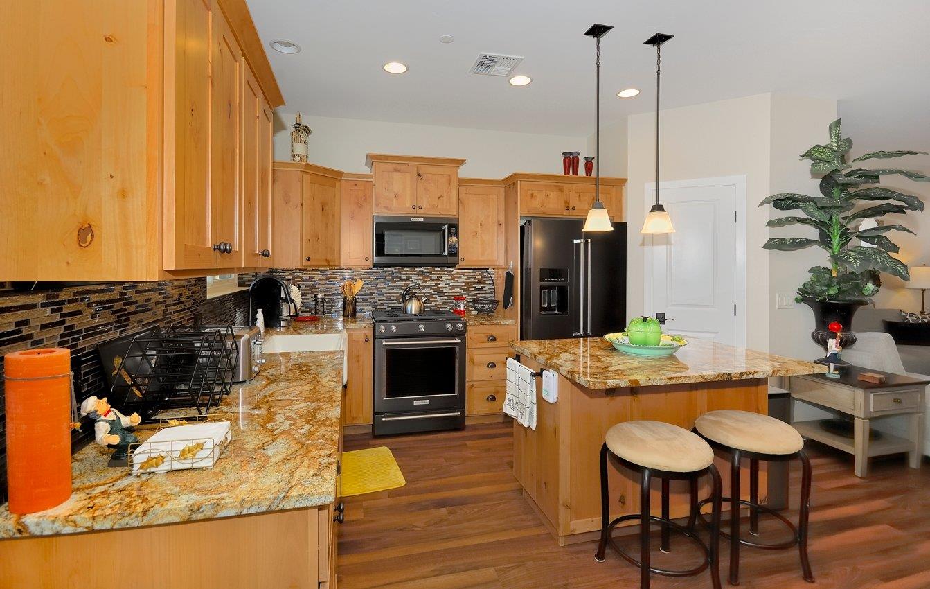 Fully Stocked Kitchen