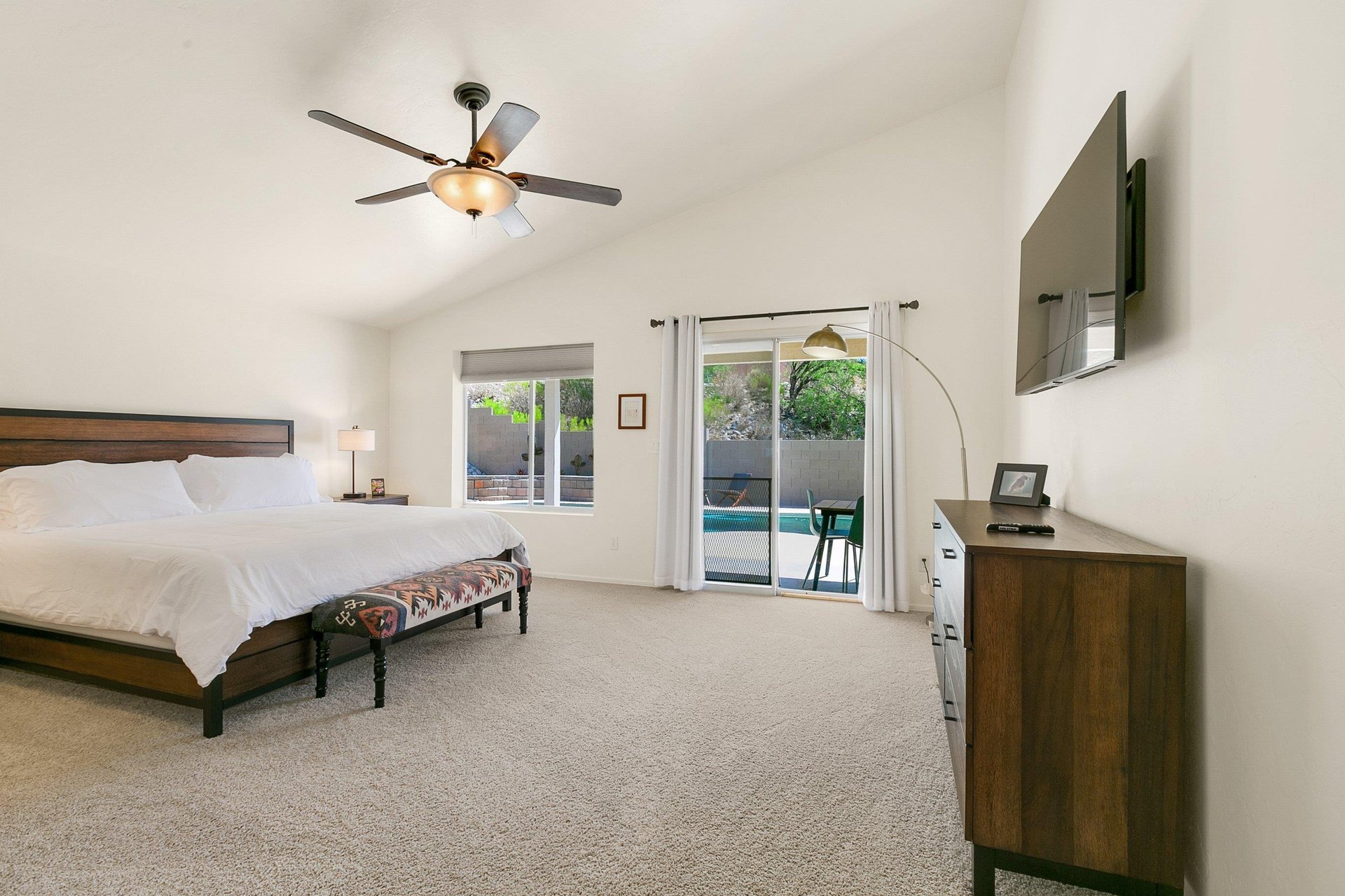 Master bedroom 55 TV streaming