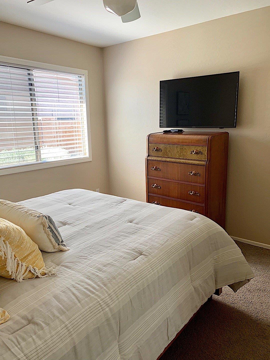 Flat screen TV with cable