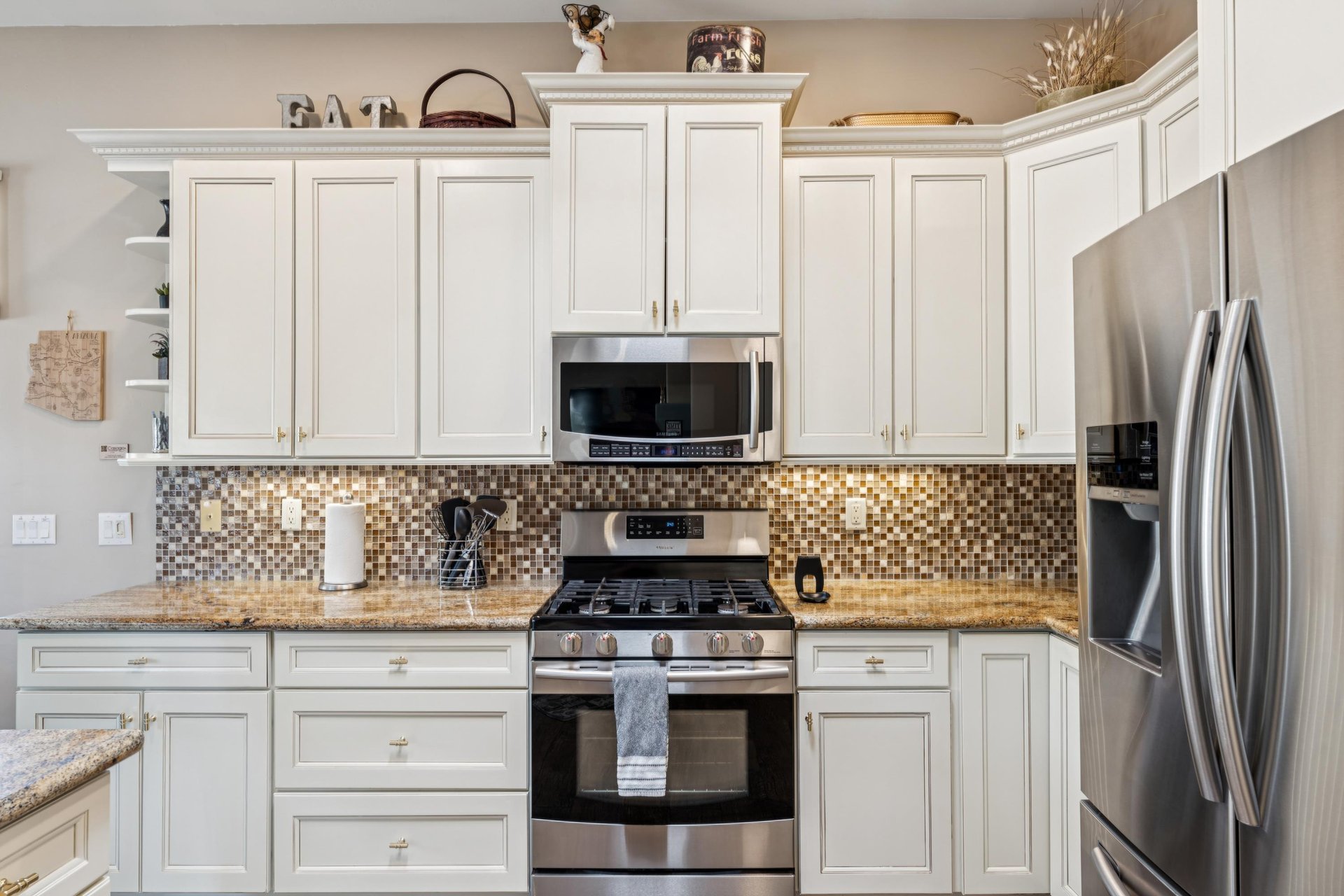 Elevate your culinary experience with undercabinet lighting