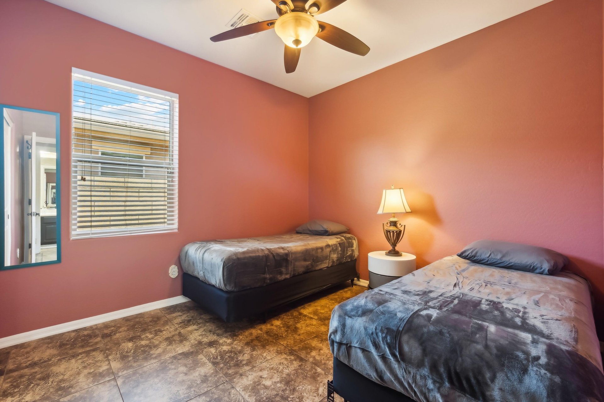 Guest Room 1  2 Twin Beds