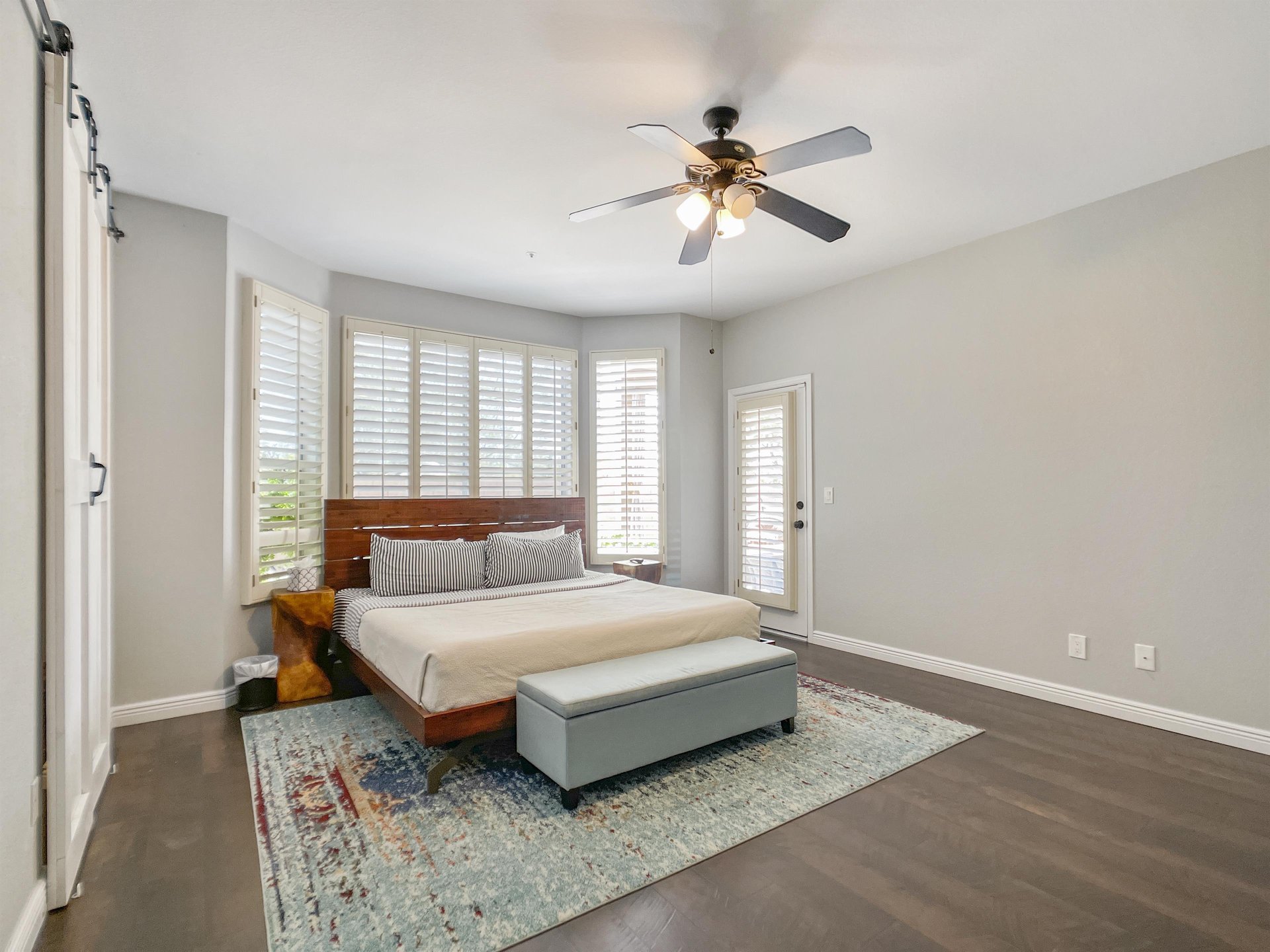 Lux main suite on first floor