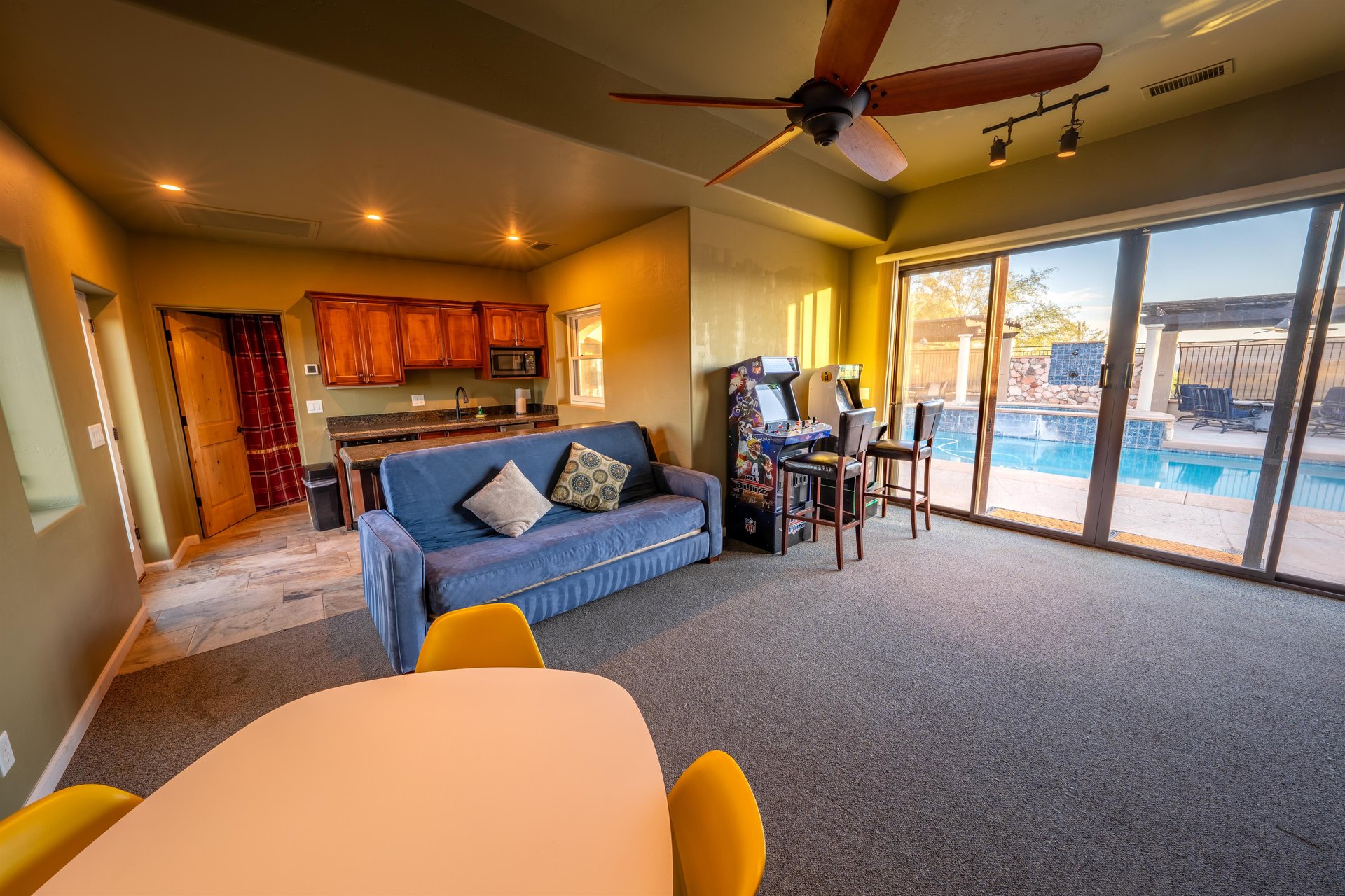 Extra Fouton For More Guests