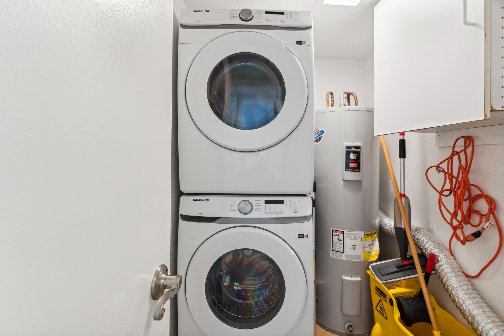 Washer and Dryer in Unit