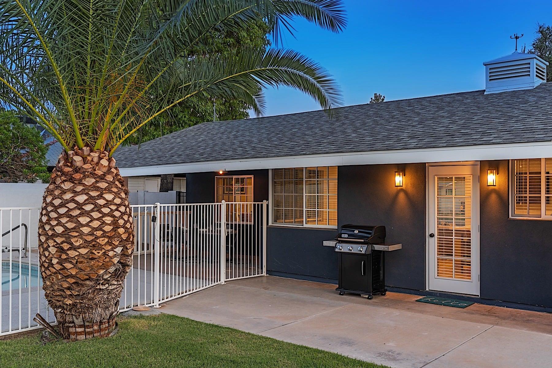 Gas BBQ Grill for guest use