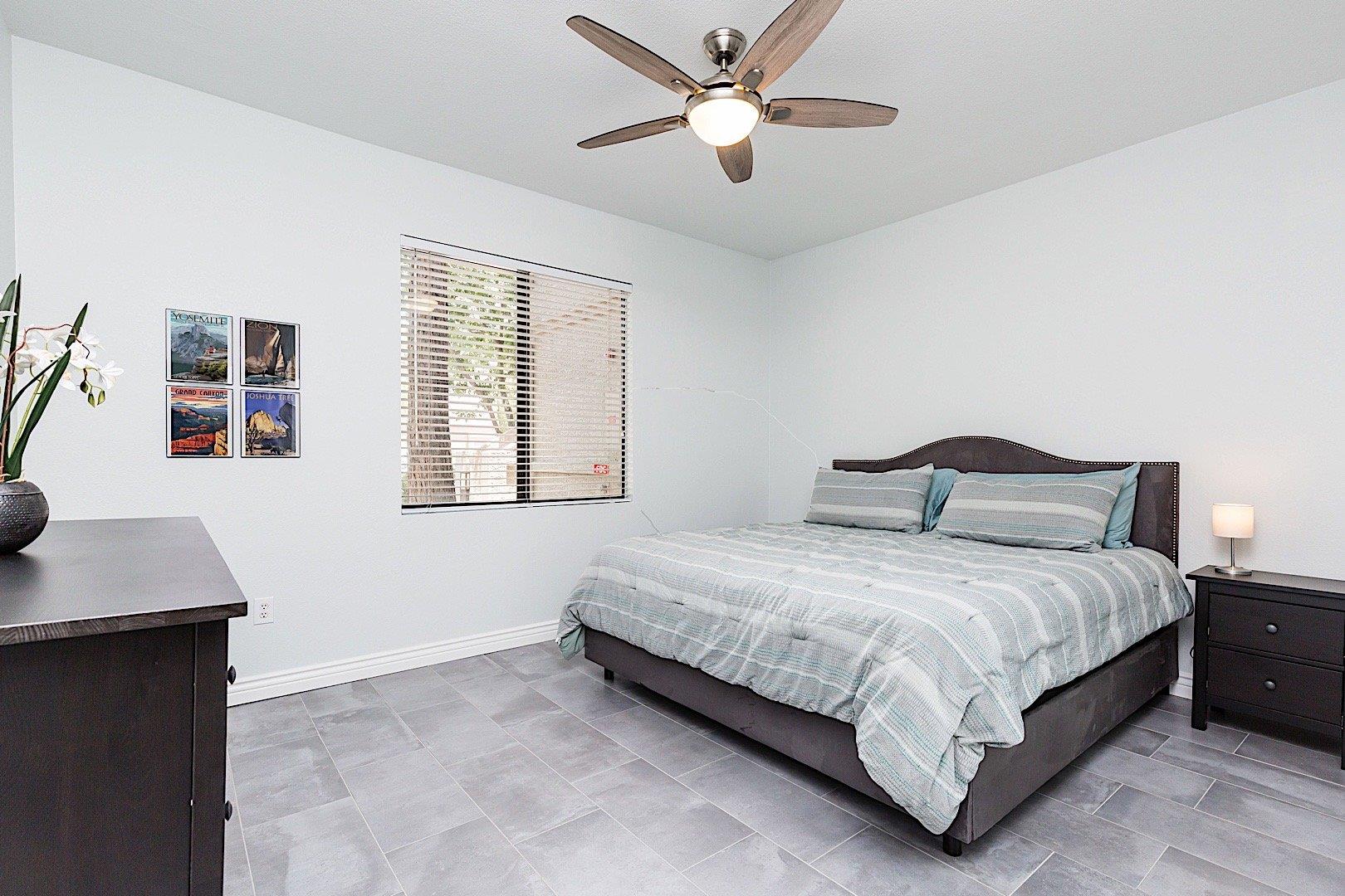 Guest Bedroom  King Bed