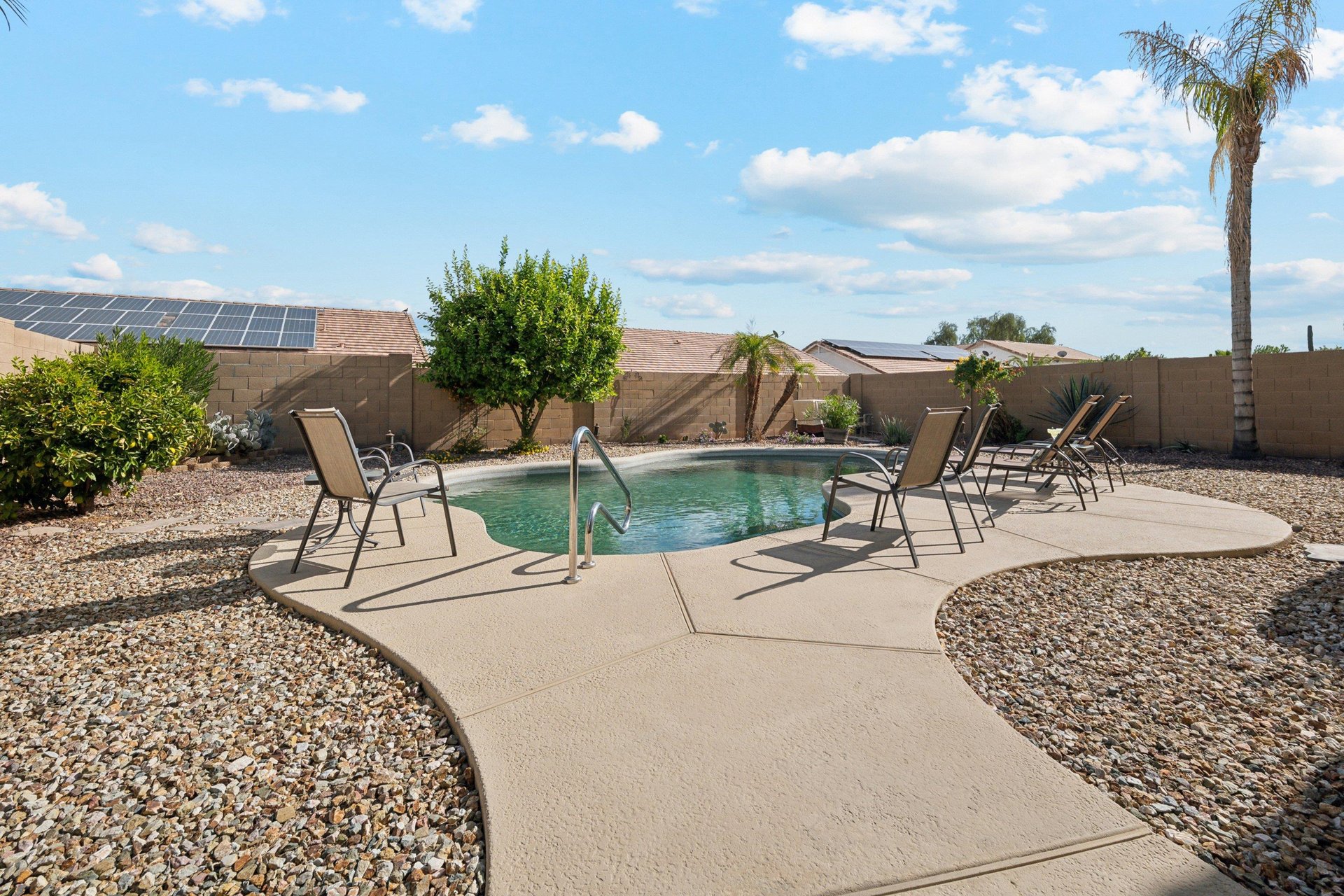 Plenty of poolside seating