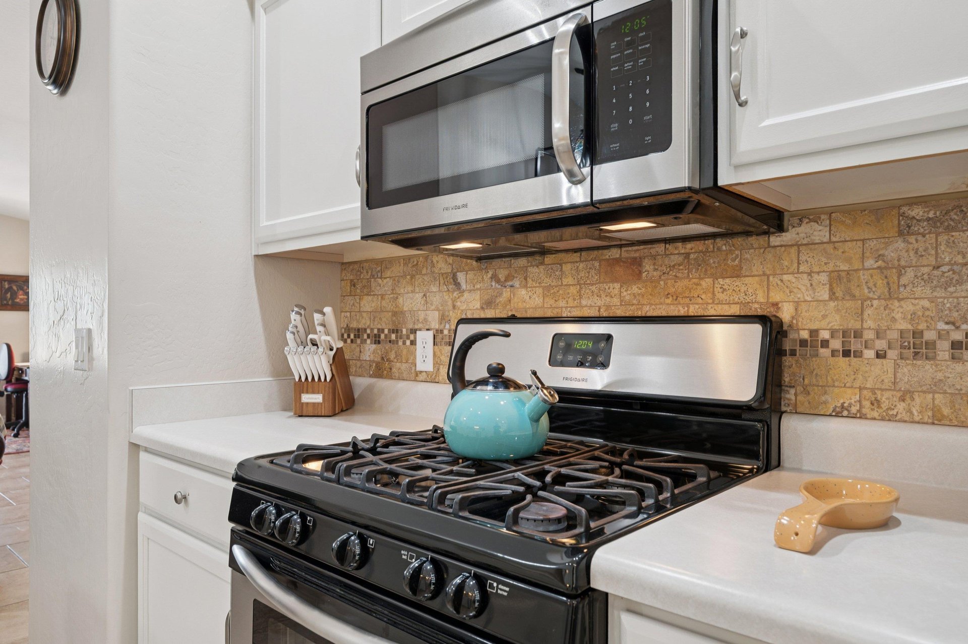 Full sized appliances