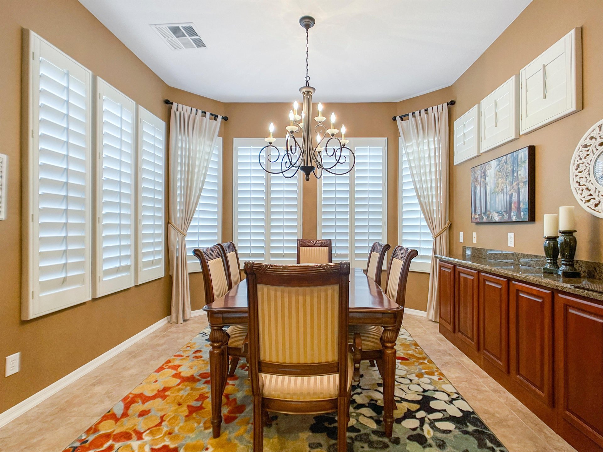 Formal dining area off of kitchen