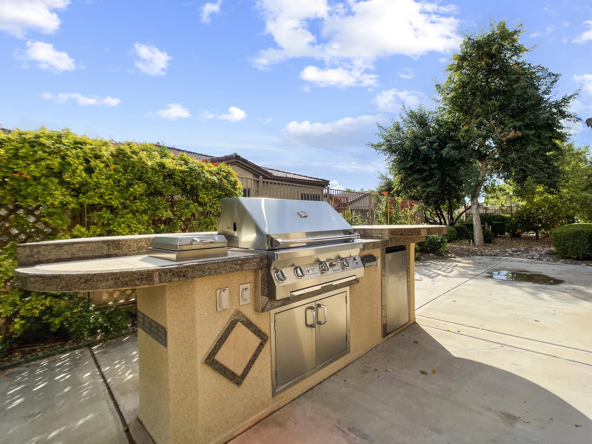 Built in Grilling area