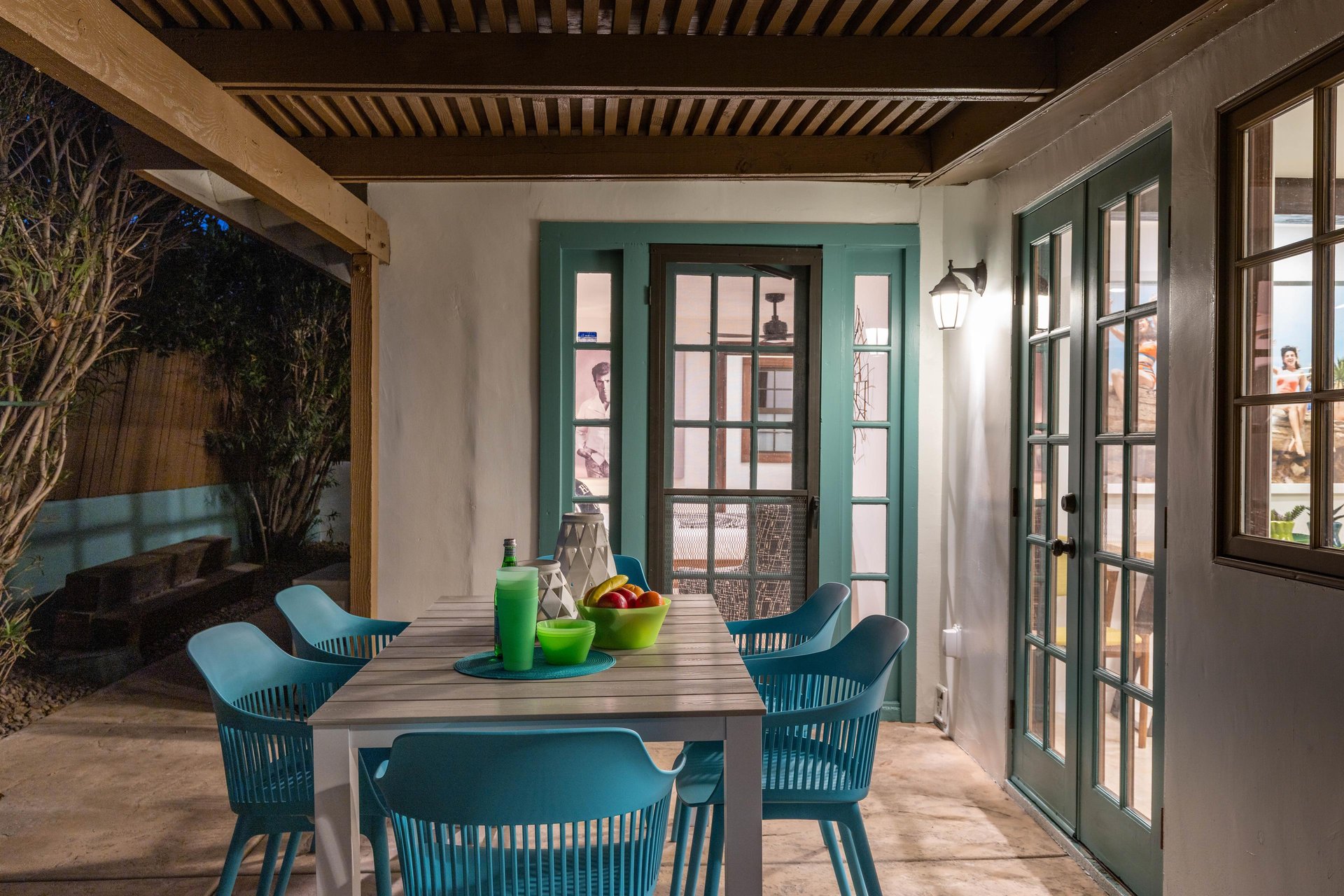 Eat your dinner al fresco