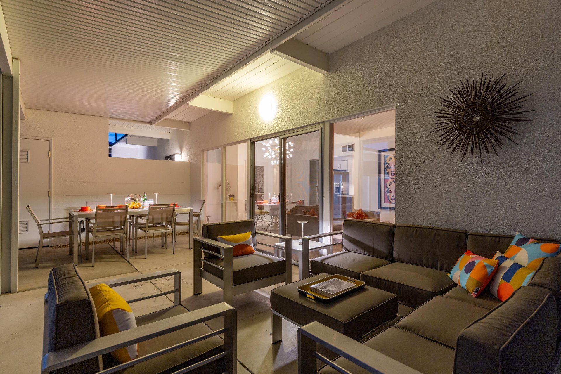 Al fresco evening dining