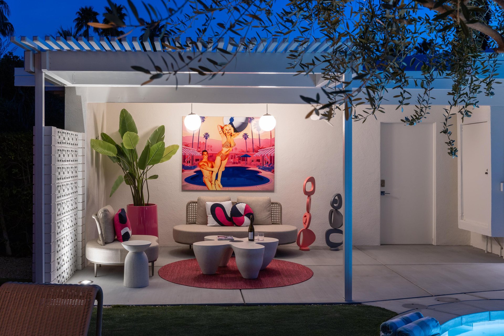 Time to lounge around