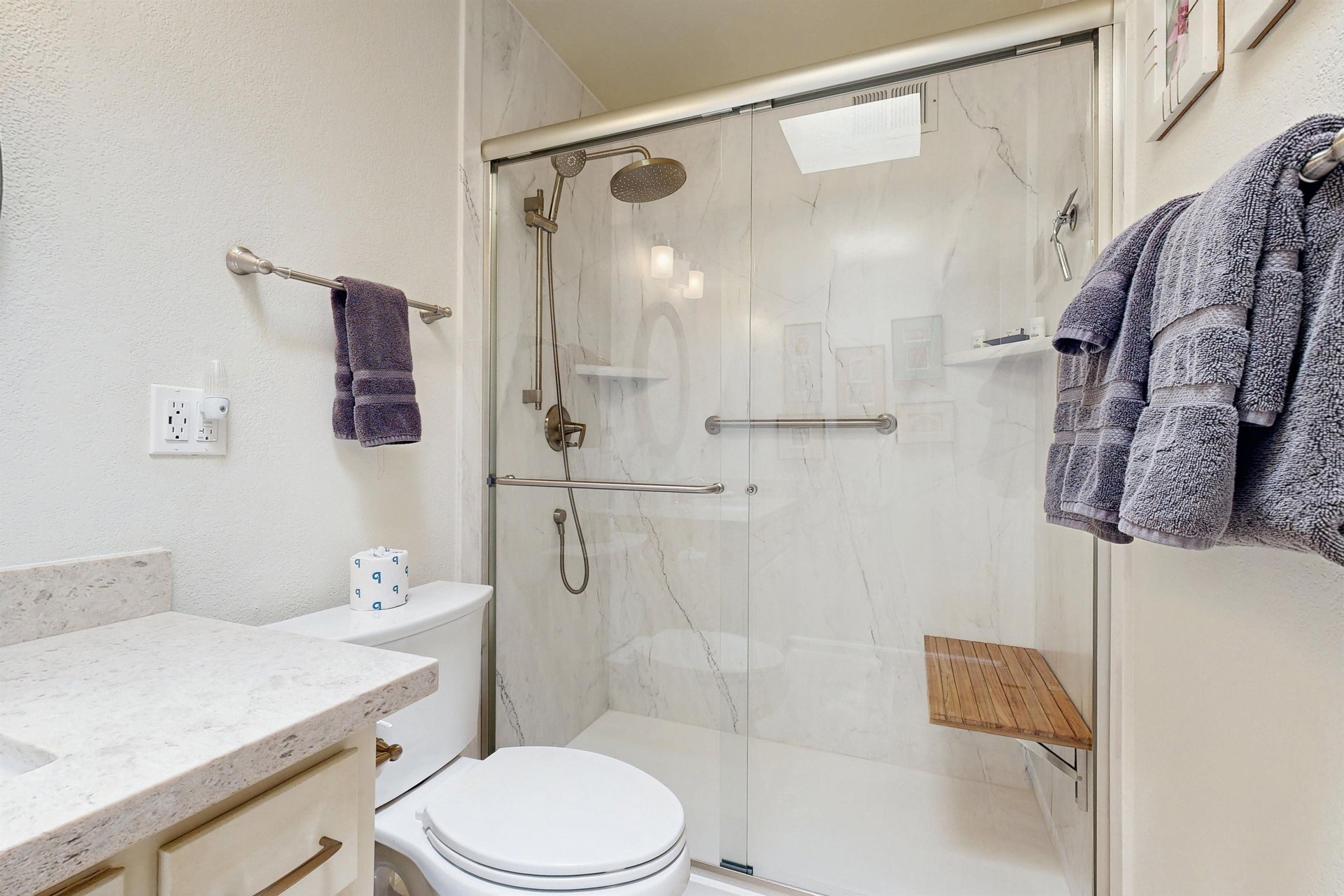 567109