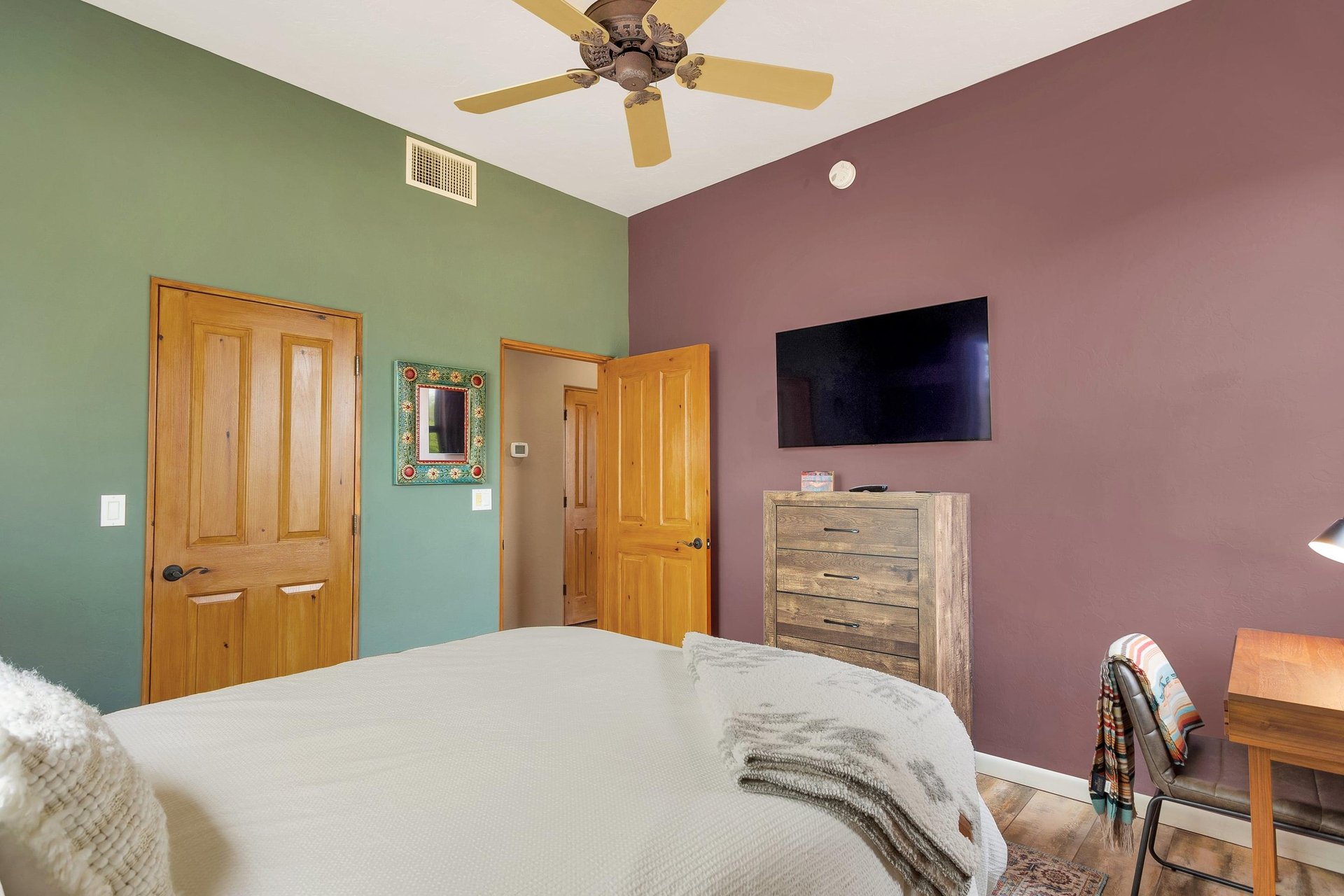 1st guest bedroom