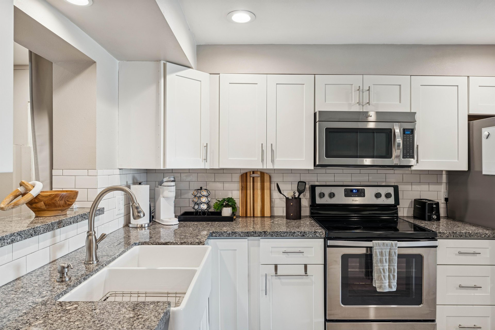 Spacious Kitchen