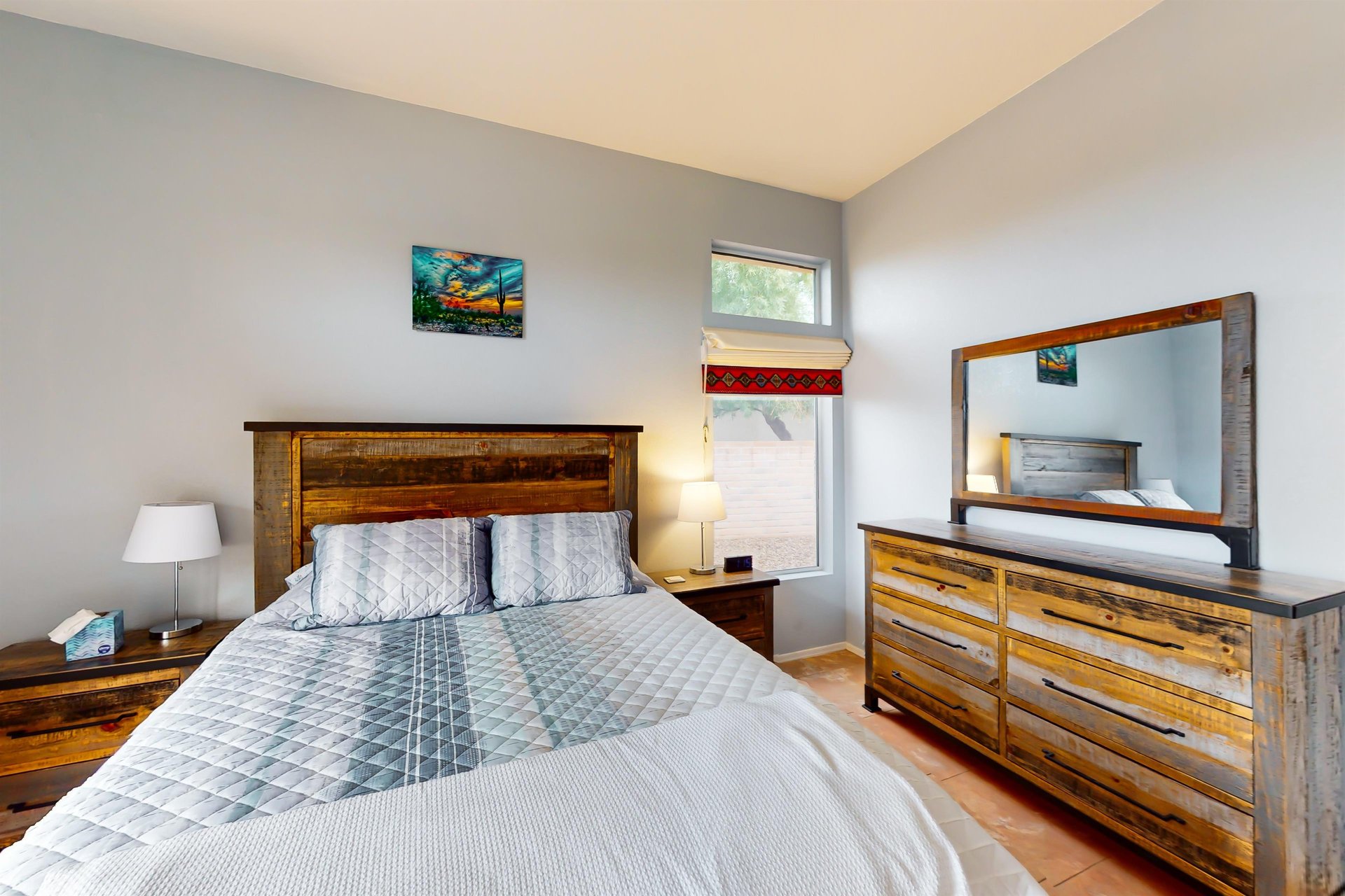 571922