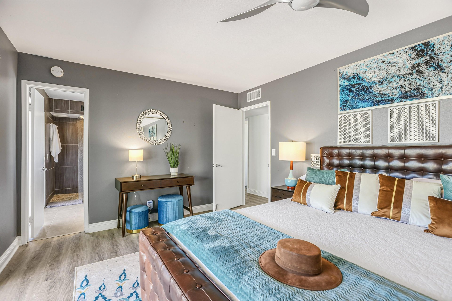 575857