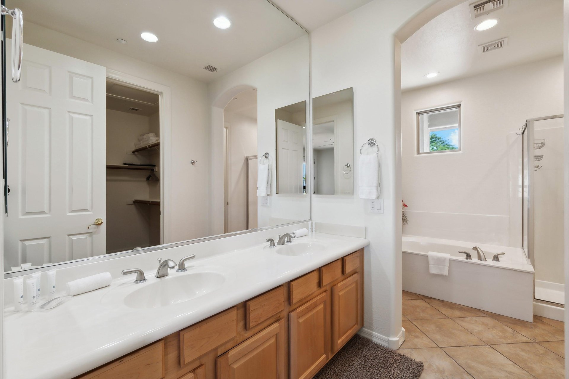 Primary ensuite, dual vanities.