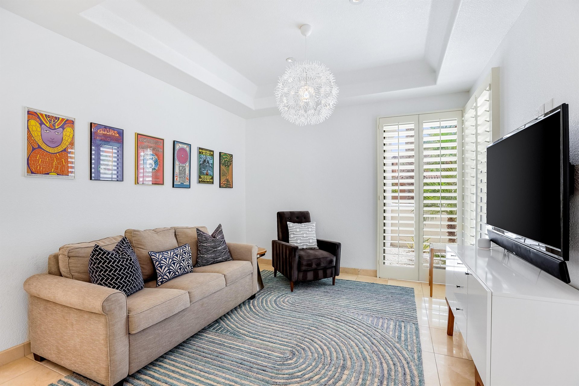 582598