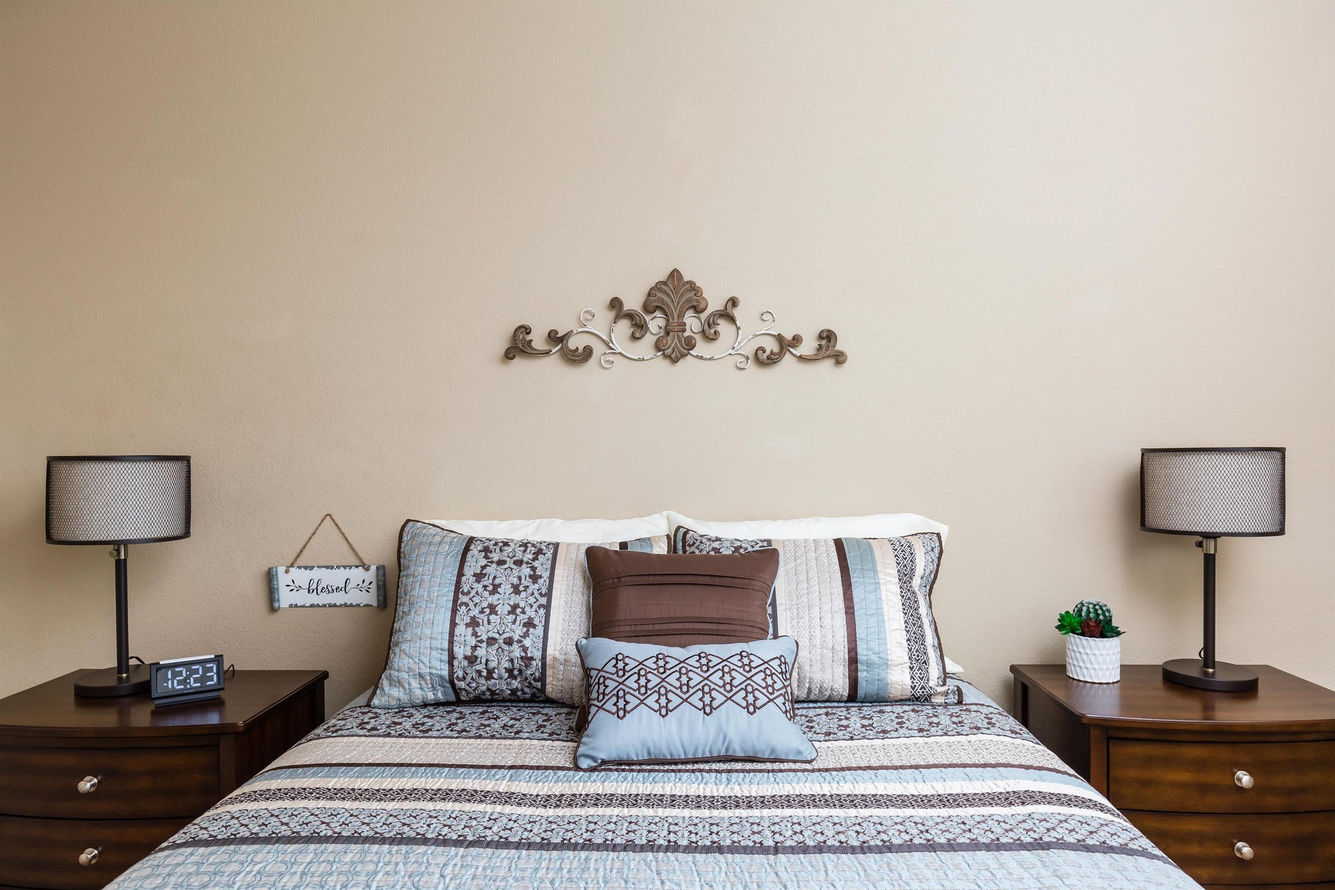 Queen Size Bed