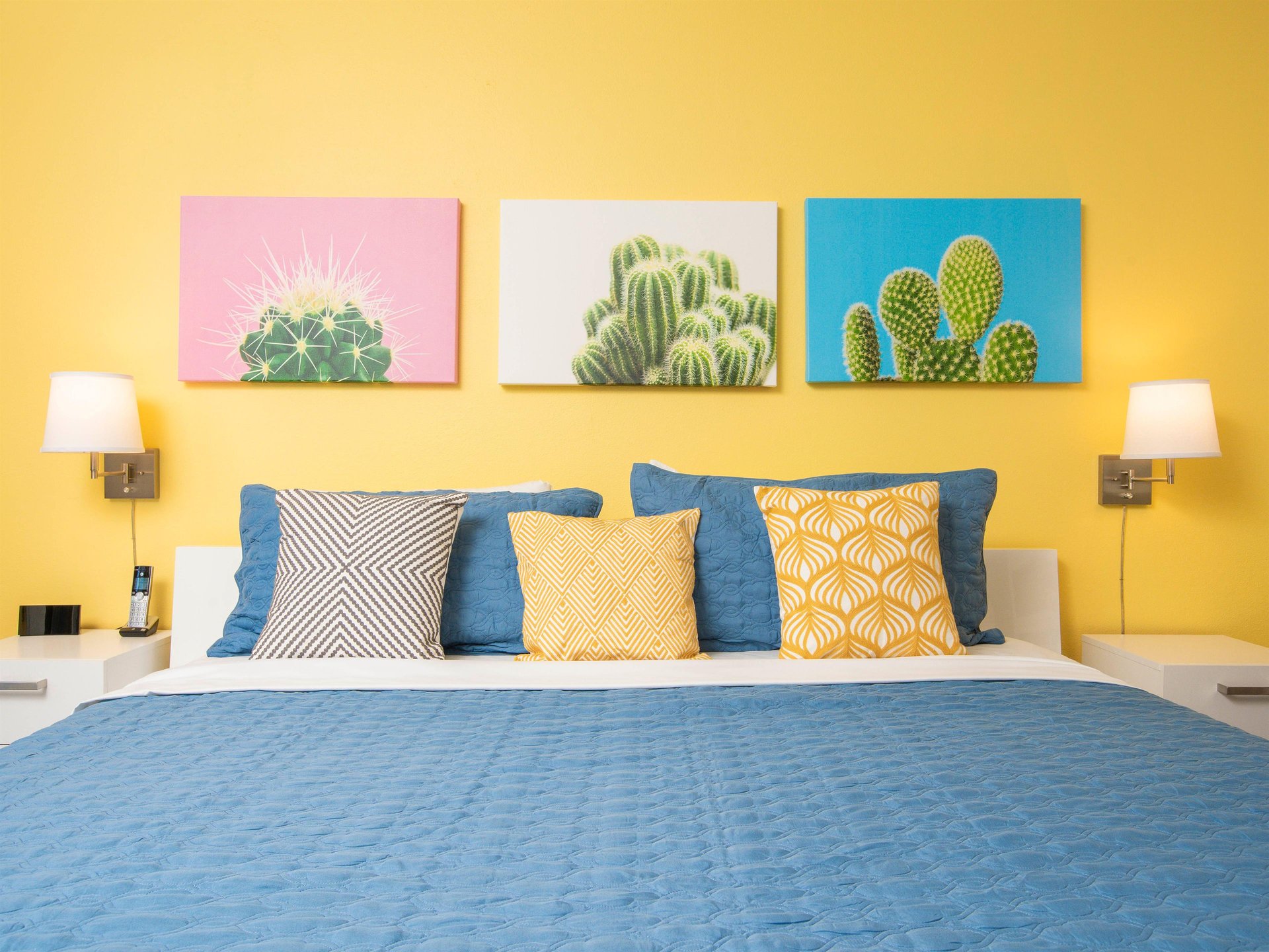 Wake up in the stylish bedroom