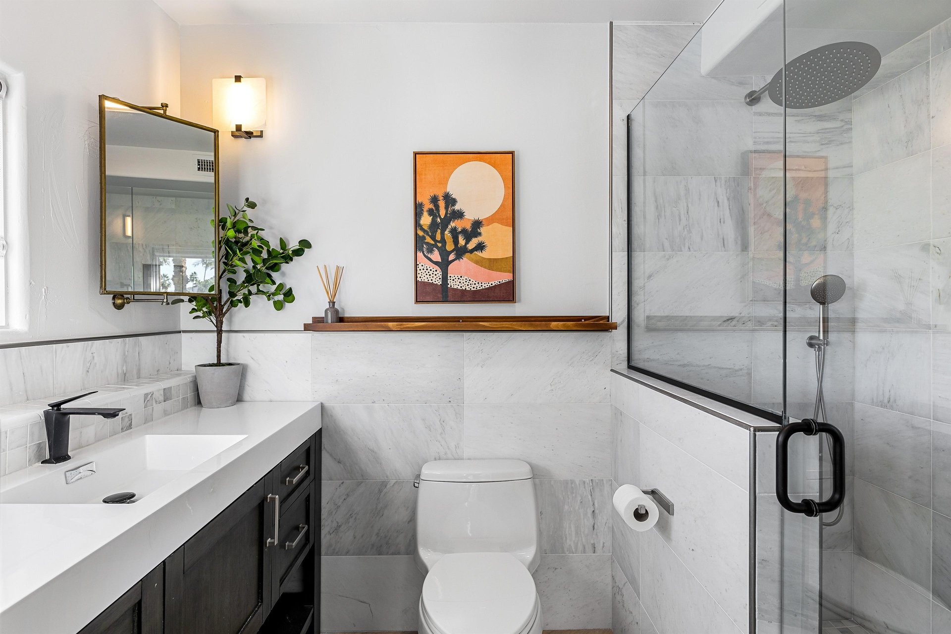Lovely guest bath