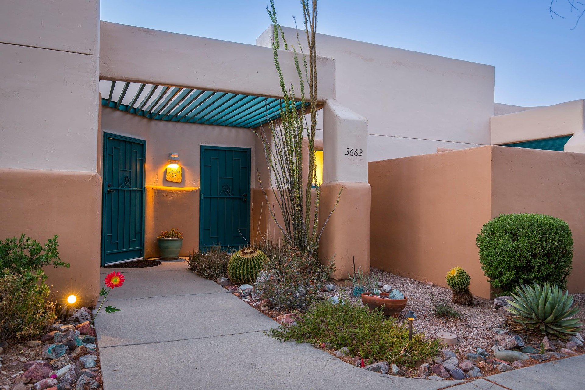 Front entryway to Castle Casita.