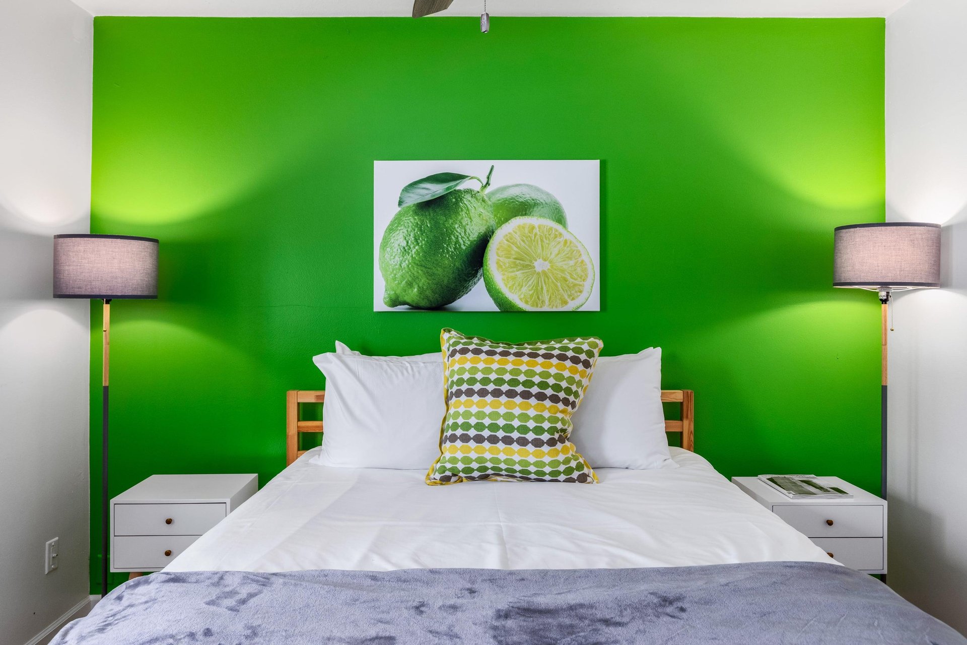 Guest bedroom