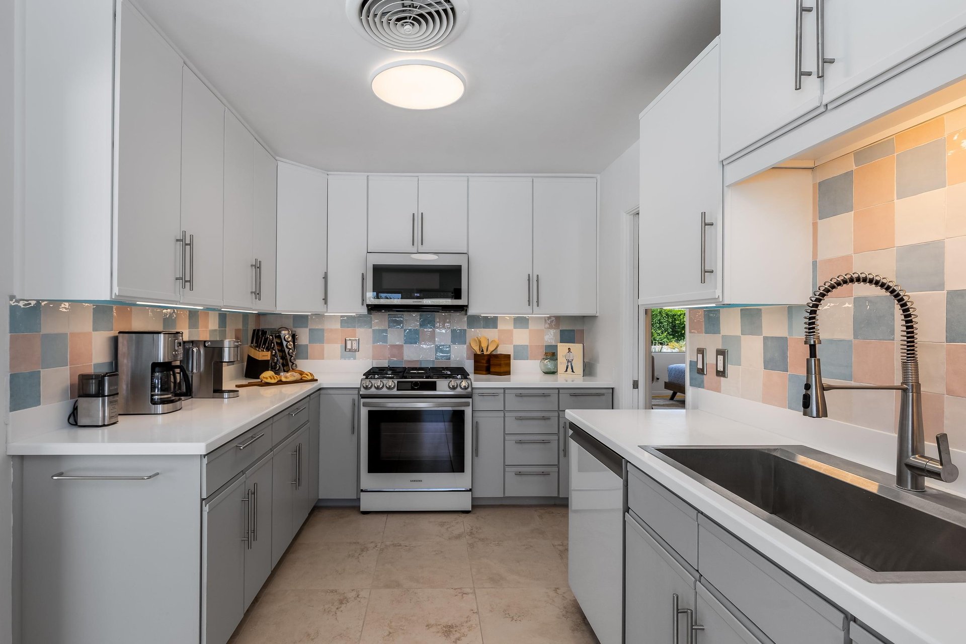 Spacious kitchen