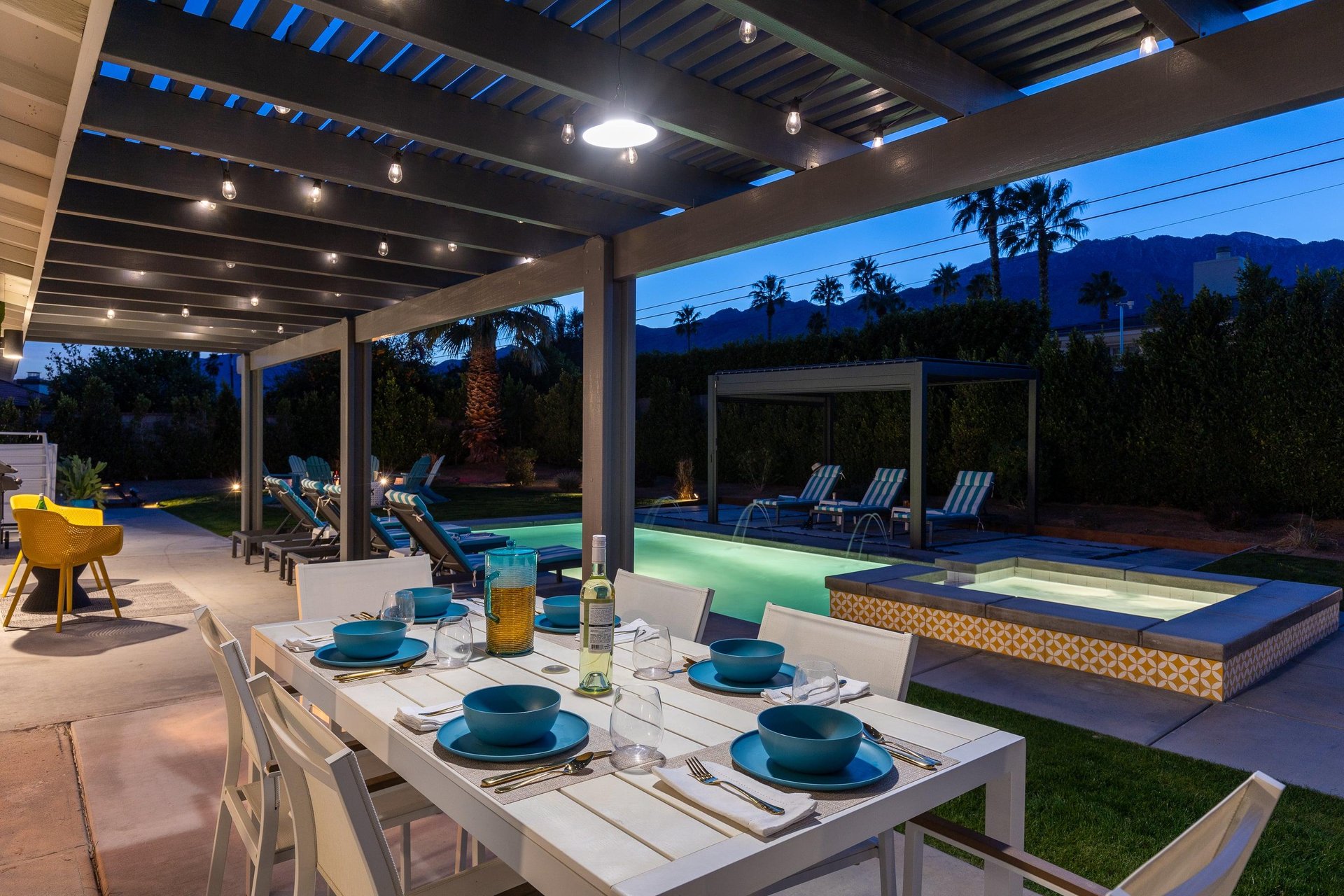 Dine al fresco