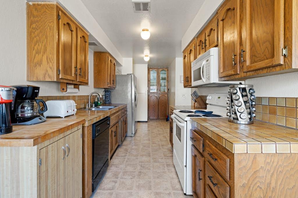 589258