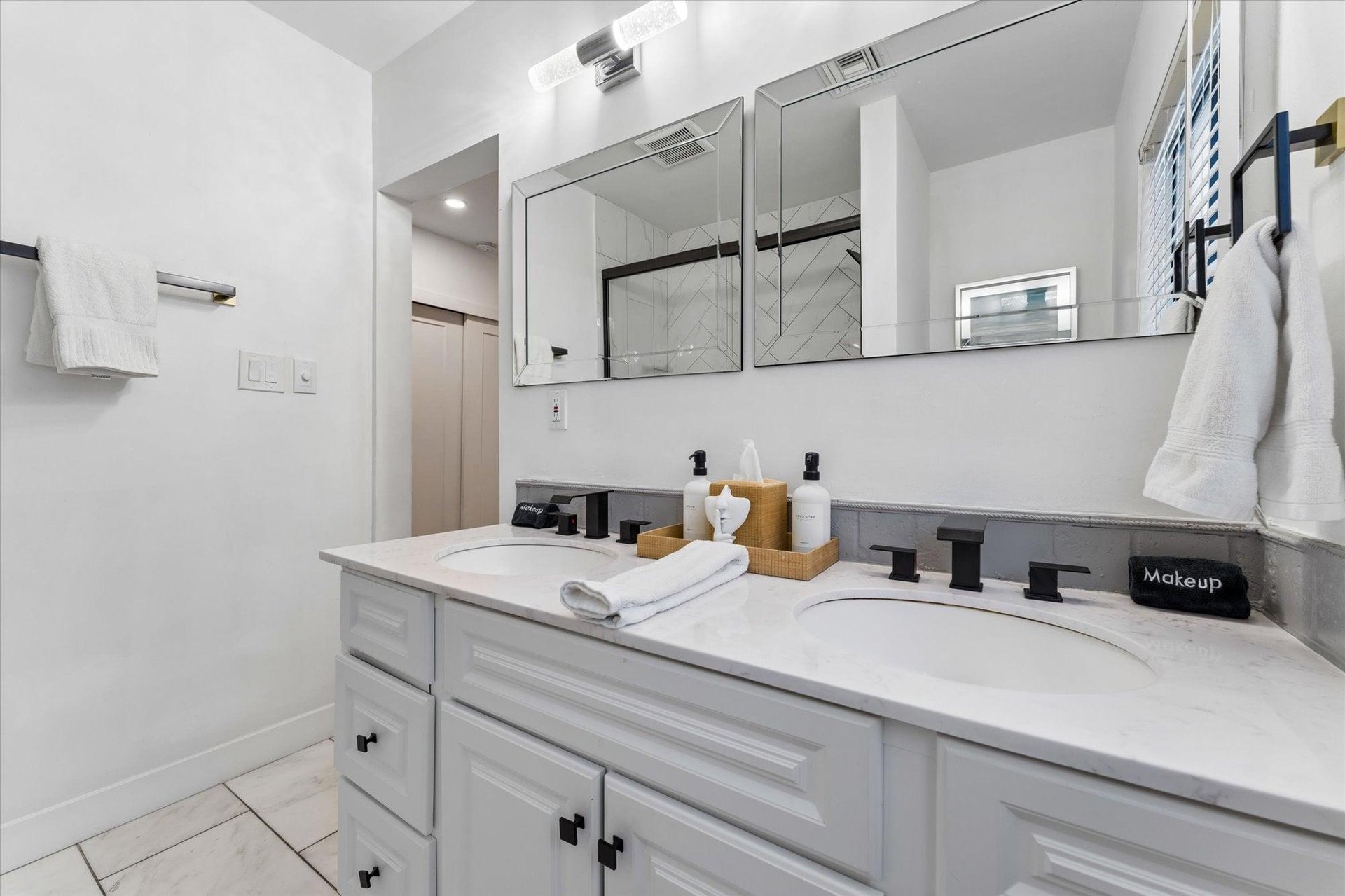Ensuite bathroom with showertub combination.