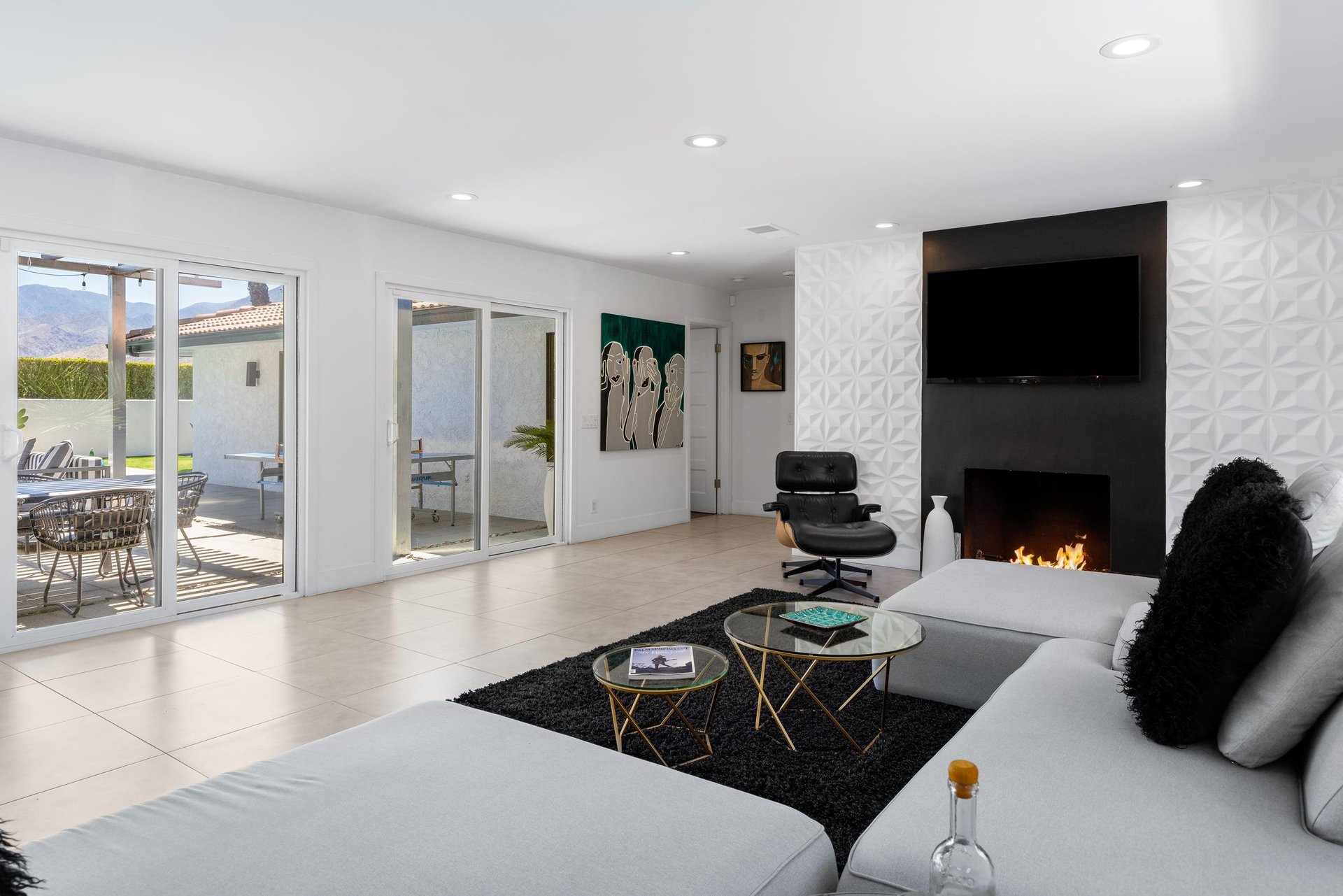 Large sectional couch, gas fireplace, and openconcept living.