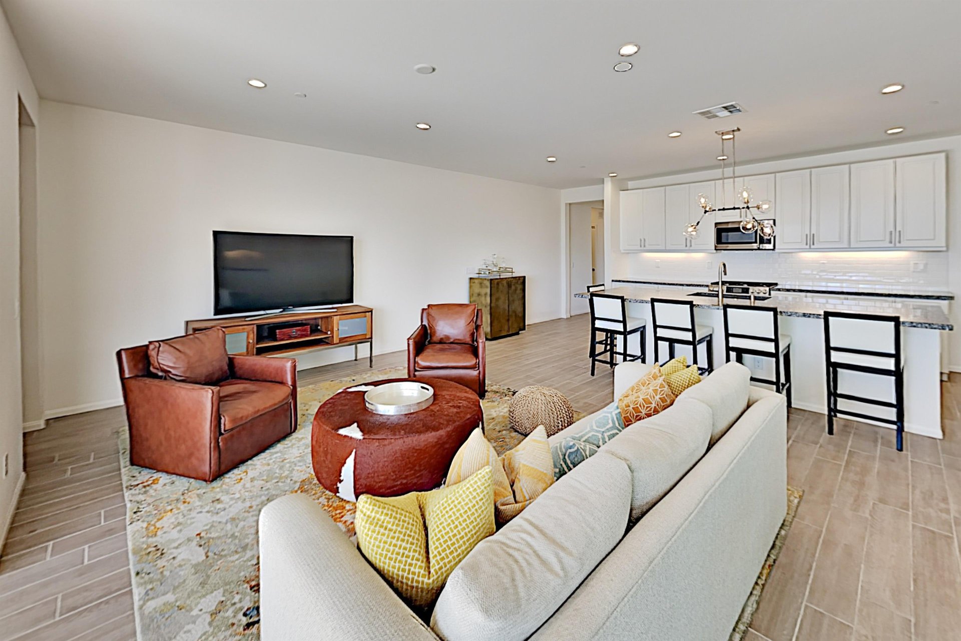 592659