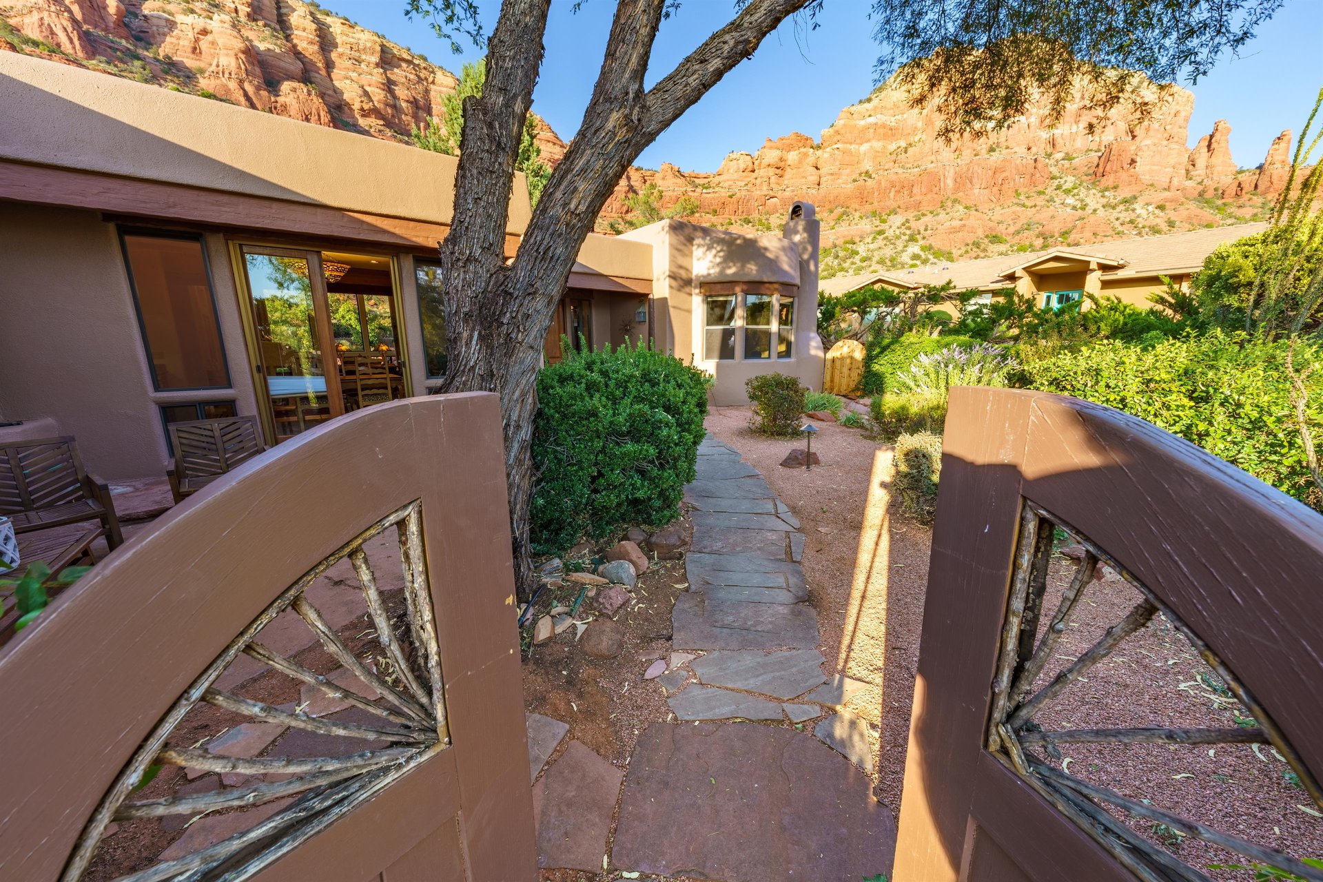 Front Entry Way