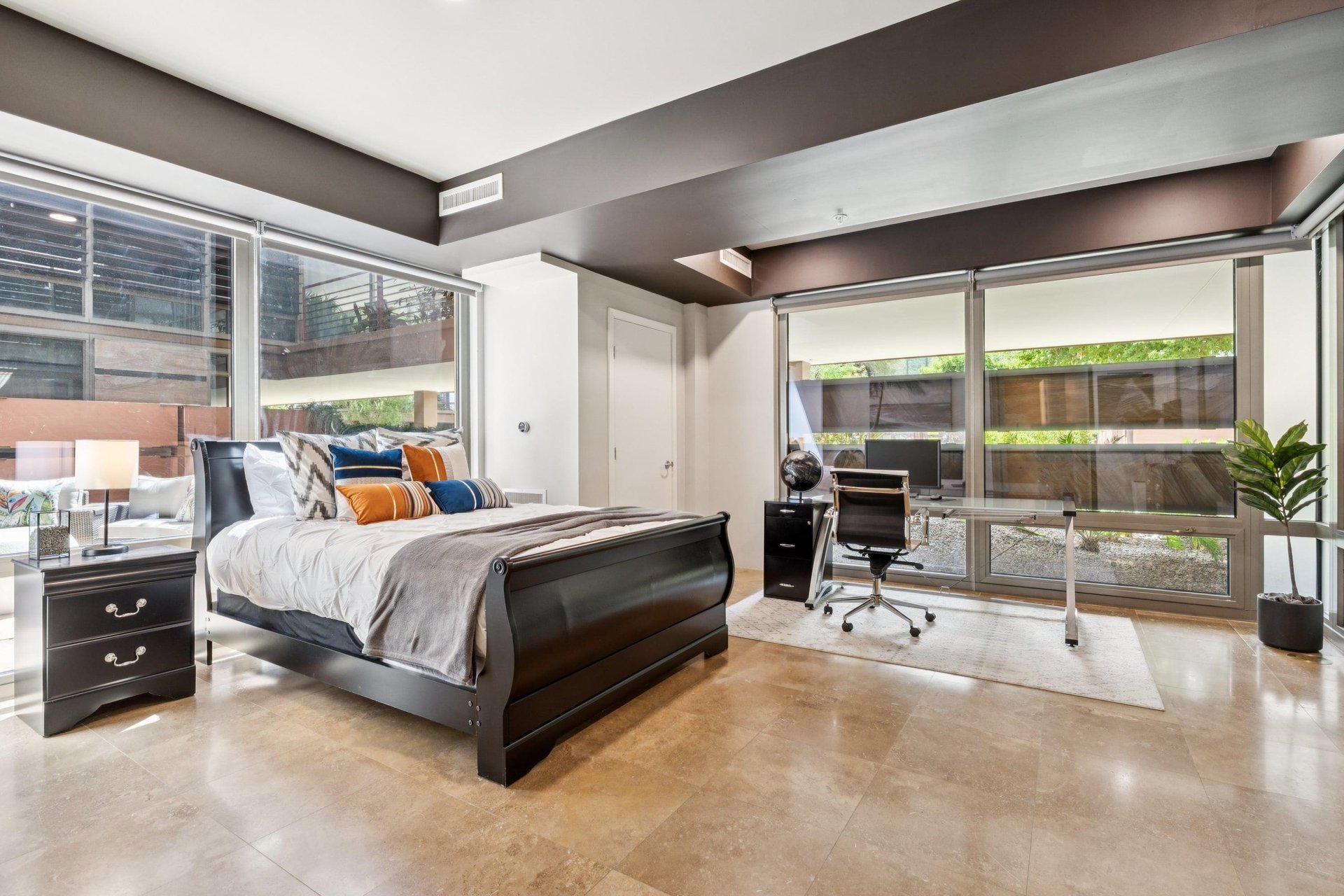 Primary bedroom with Queen size bed.