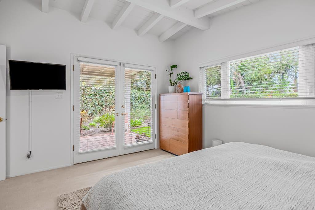595428