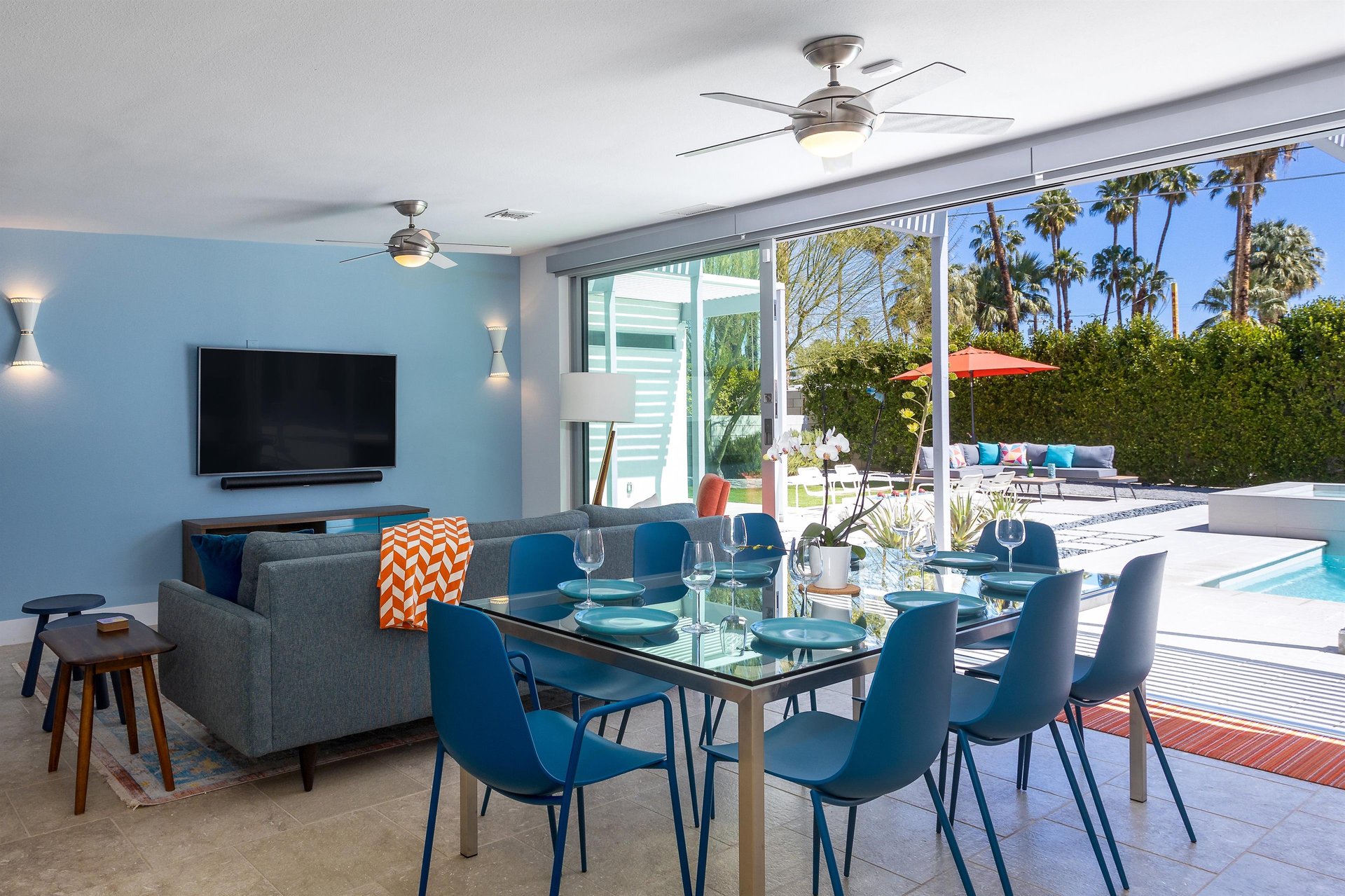 Inside dining for 8