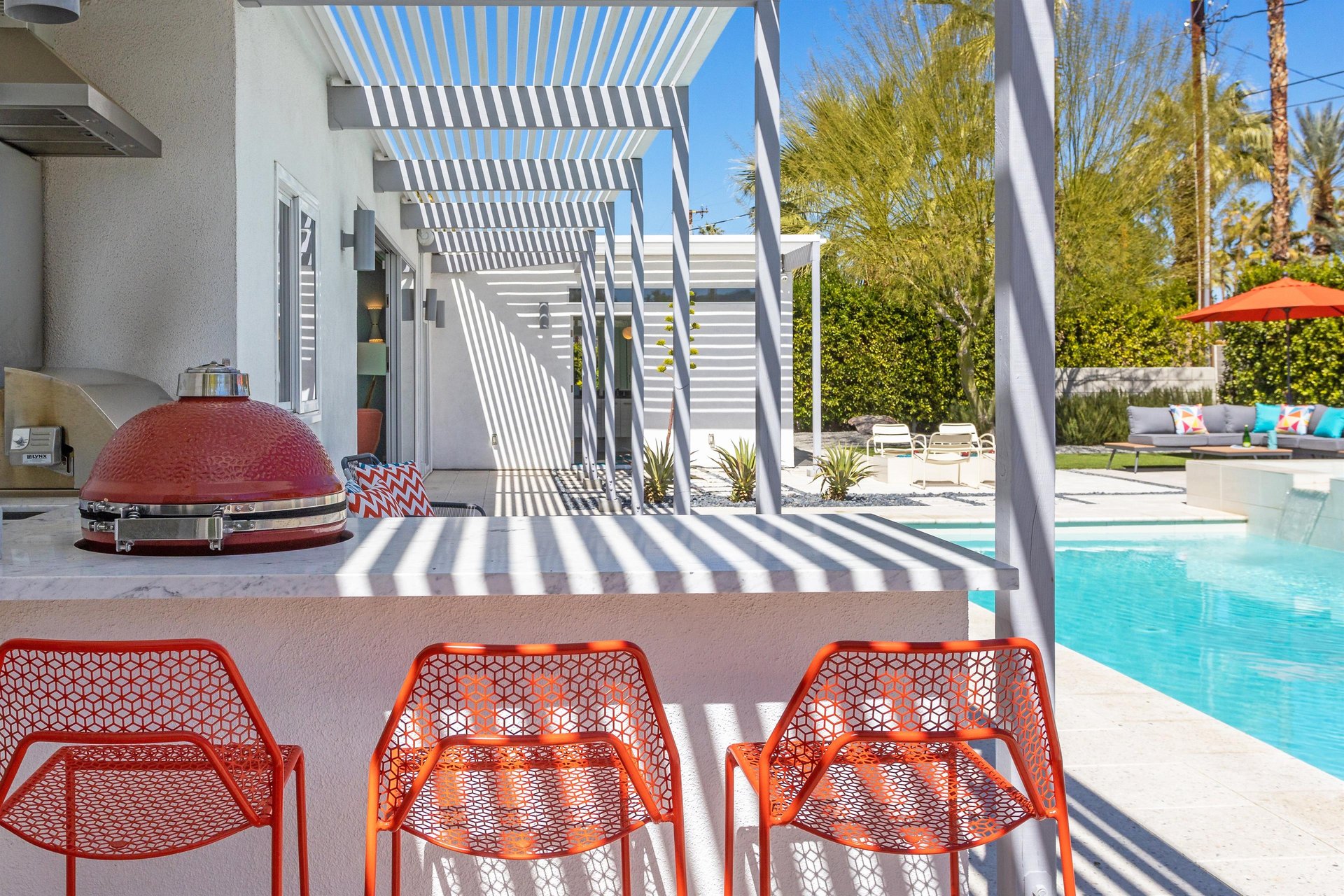 Poolside Dining