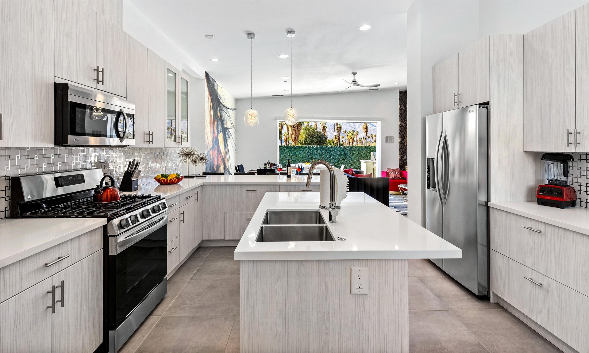 Huge kitchen