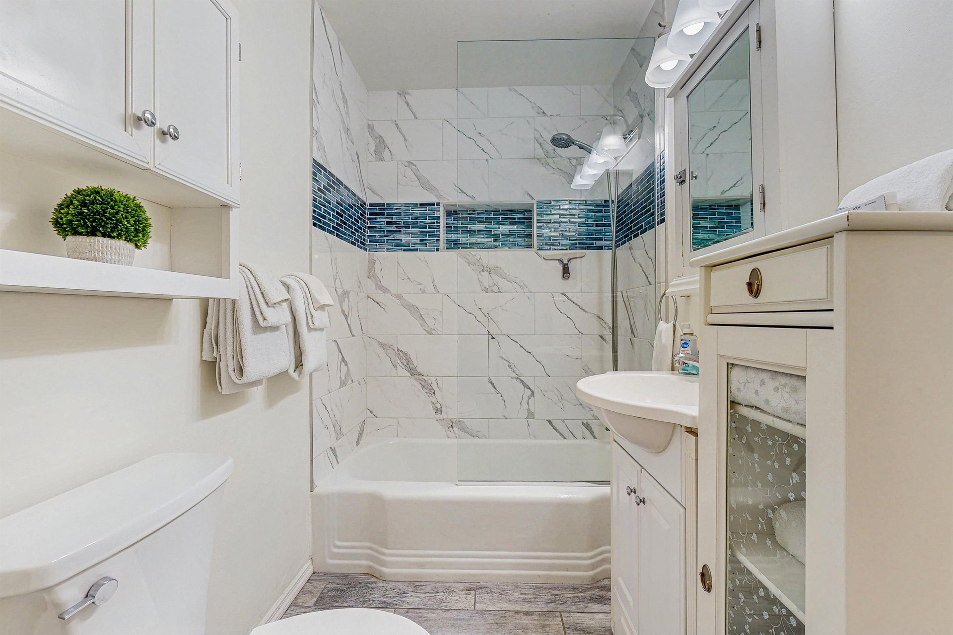 599814