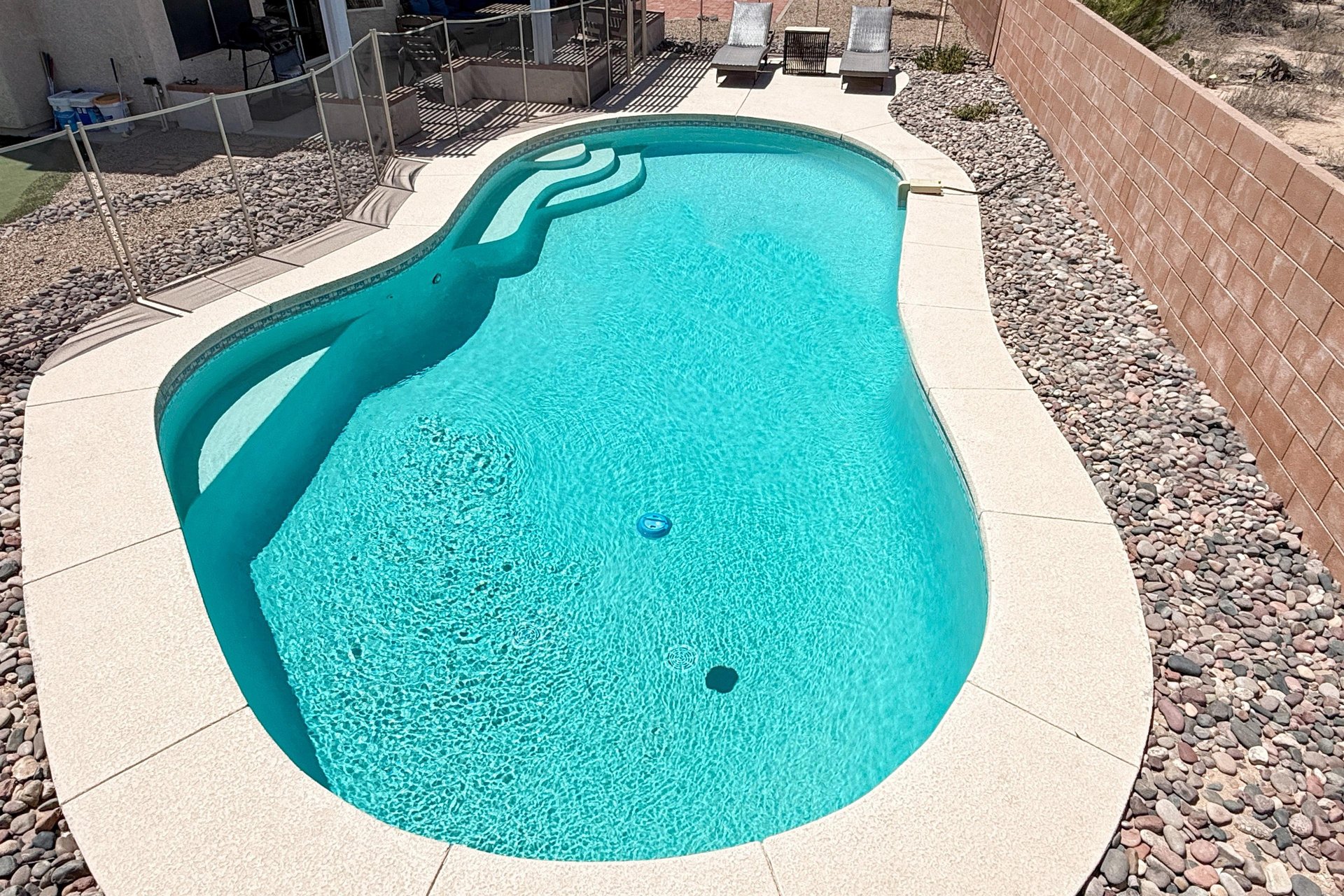 602105