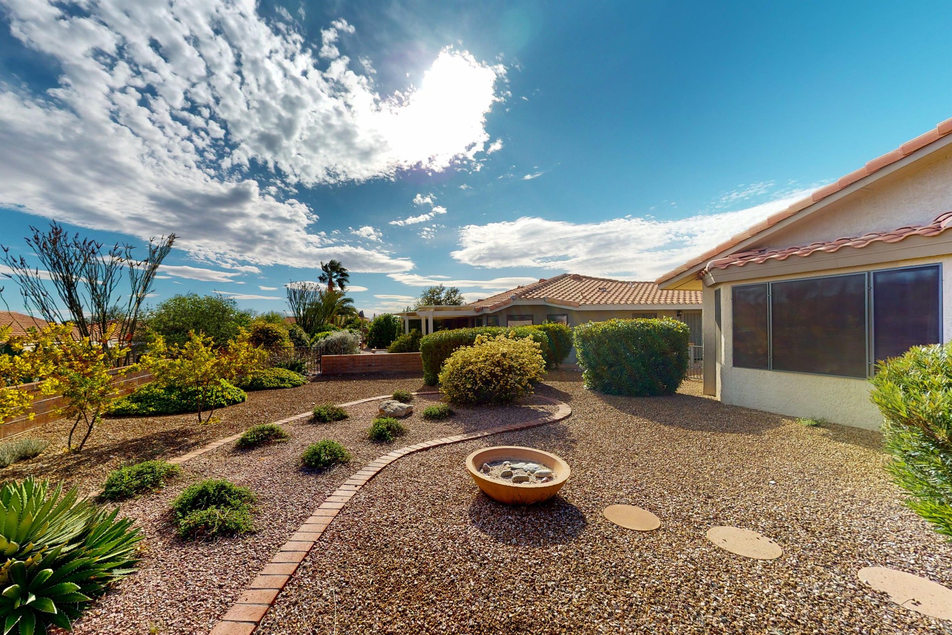603471