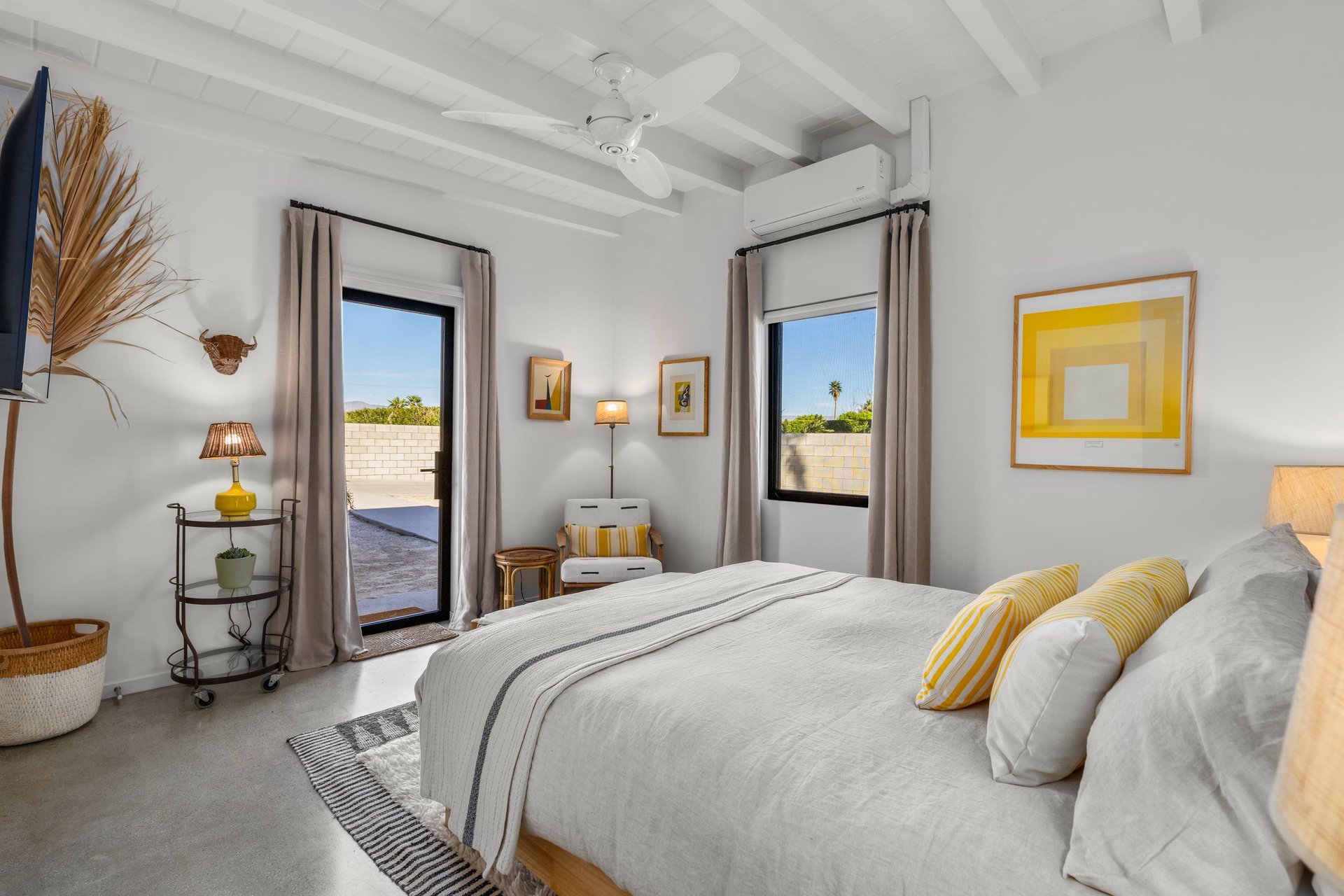 Guest bedroom